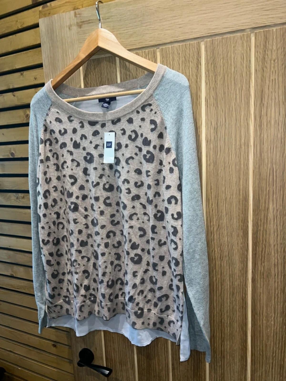 GAP Leopard Print Long Sleeved Top XL NEW
