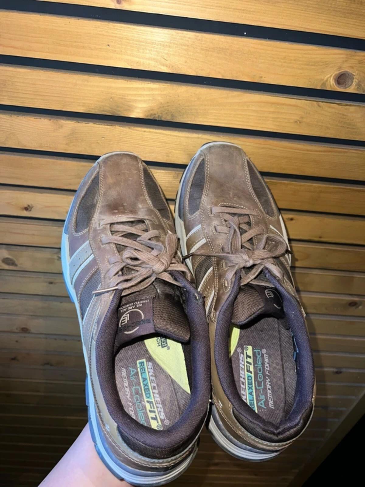 Skechers Respected Edgemere Goodyear Brown Trainers UK13