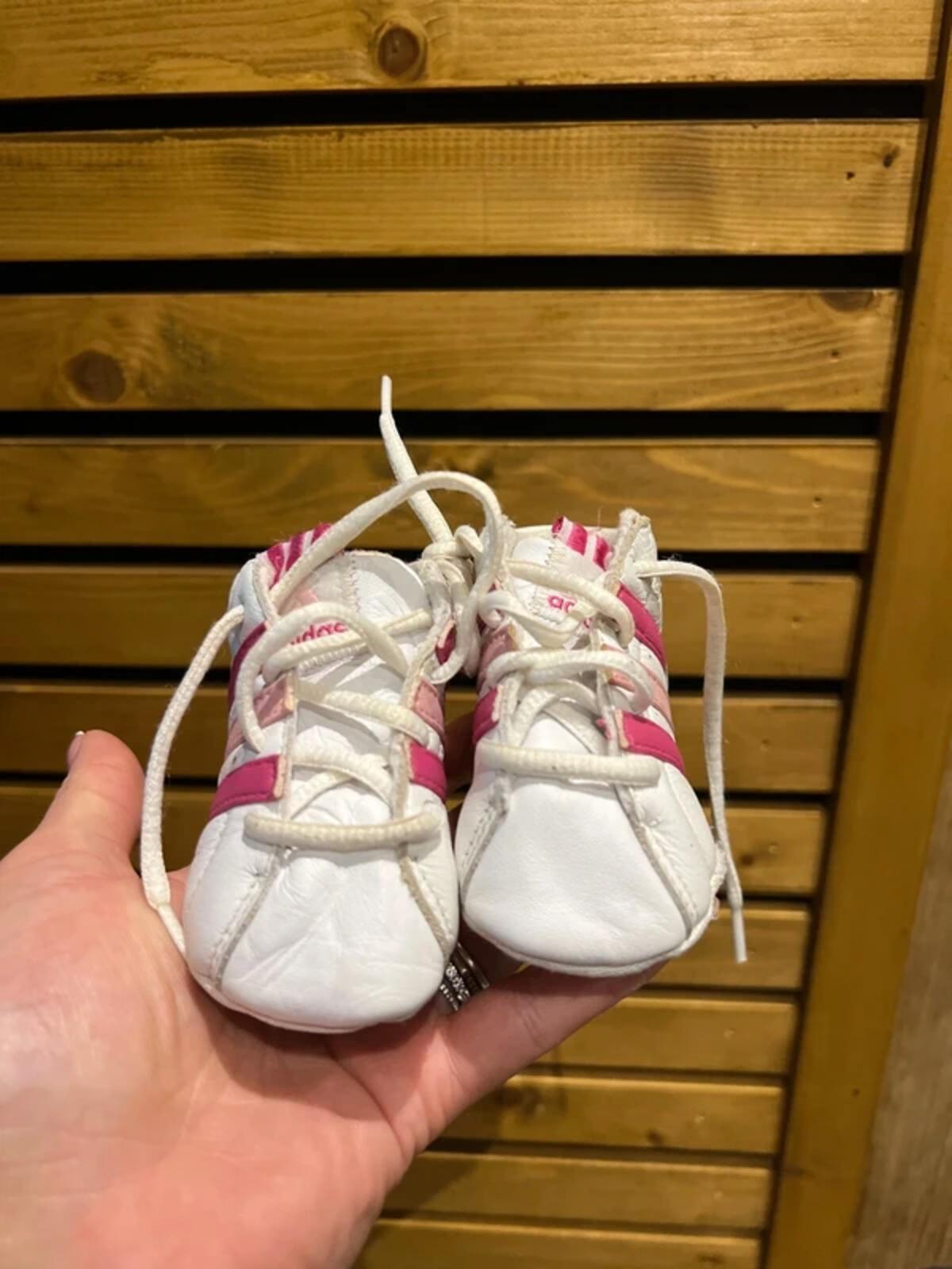Adidas Vintage Pink Crib Shoes UK1