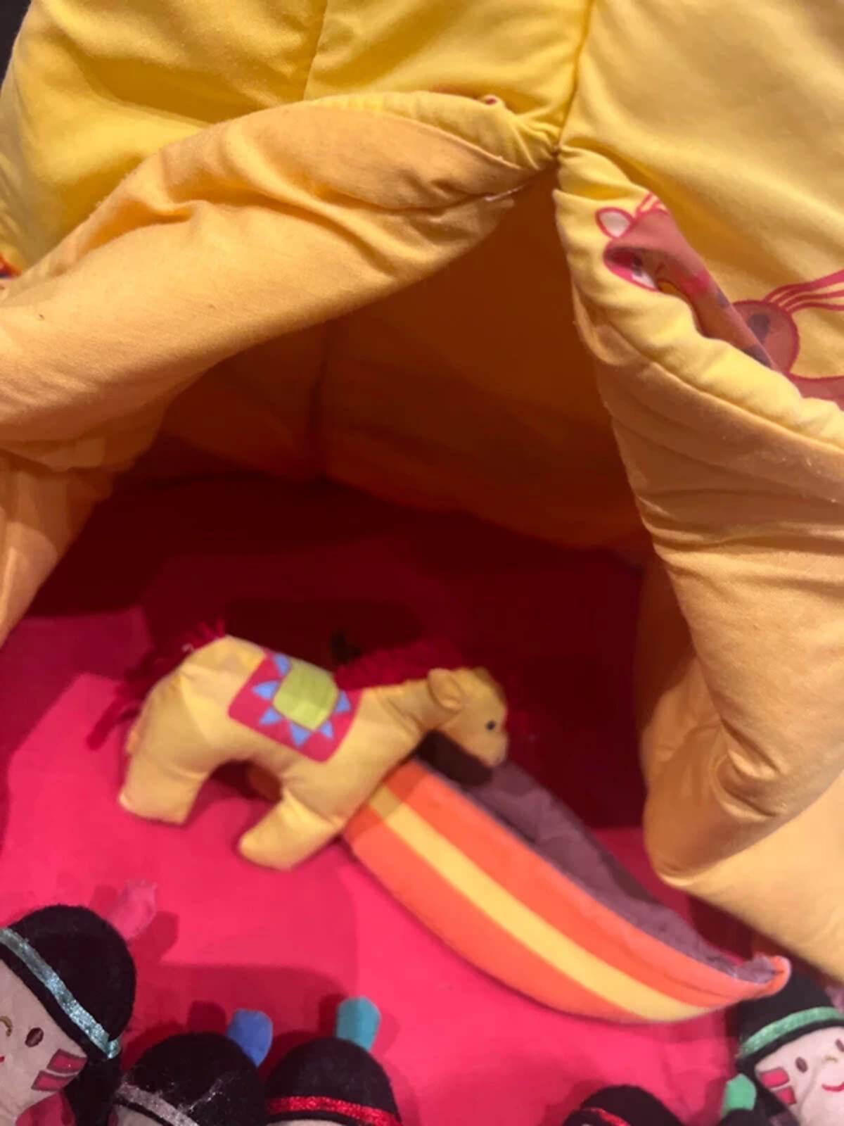 Lilliputiens Soft Play Native American Teepee & Toy Set