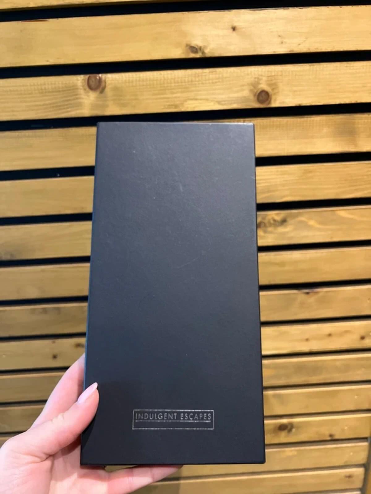Indulgent Escapes Genuine Black Leather Travel Wallet Organiser NEW