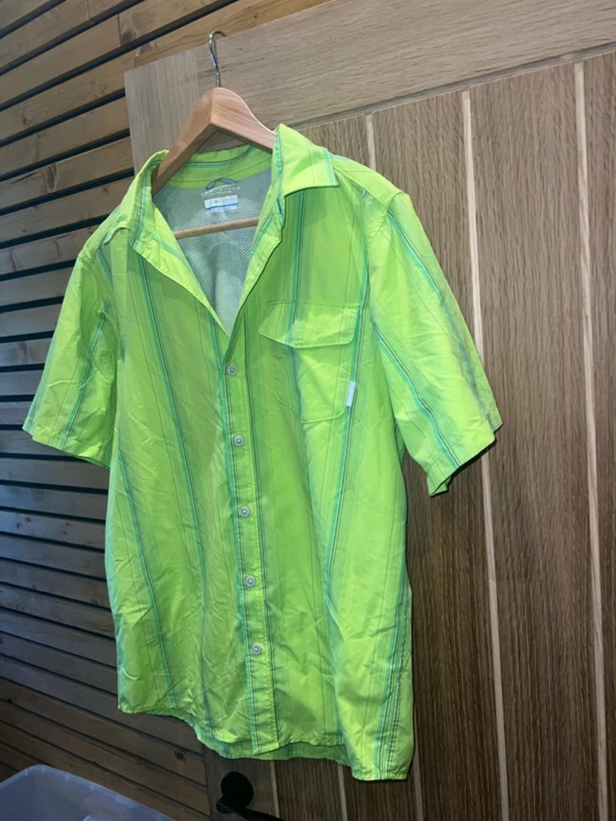Columbia Omni-Shade Lime Green Fishing Shirt M