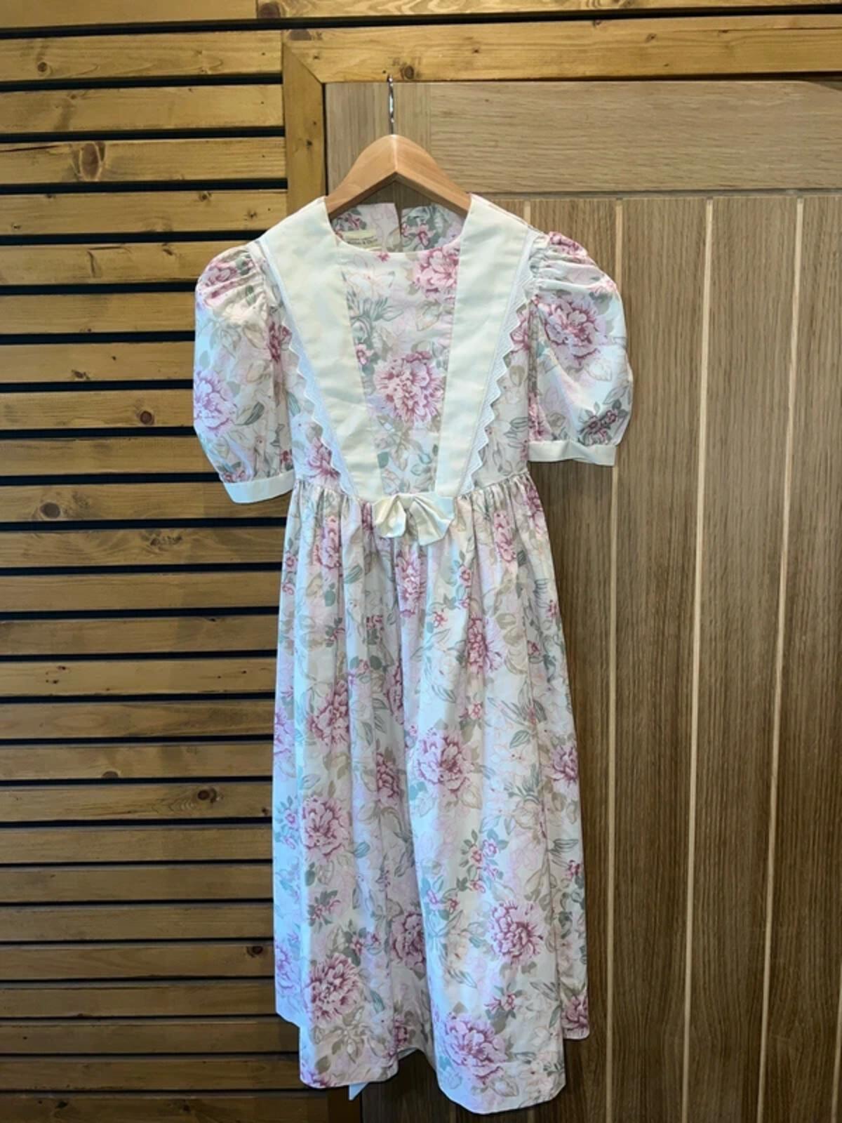 Vintage 1980's Laura Ashley Floral Dress 9-10Y