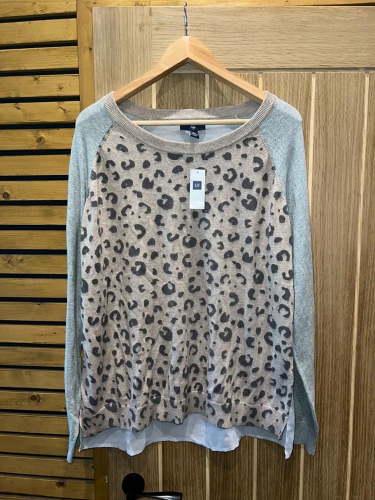 GAP Leopard Print Long Sleeved Top XL NEW