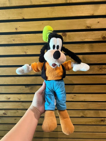 Disney Parks Goofy Hong Kong Plush Toy