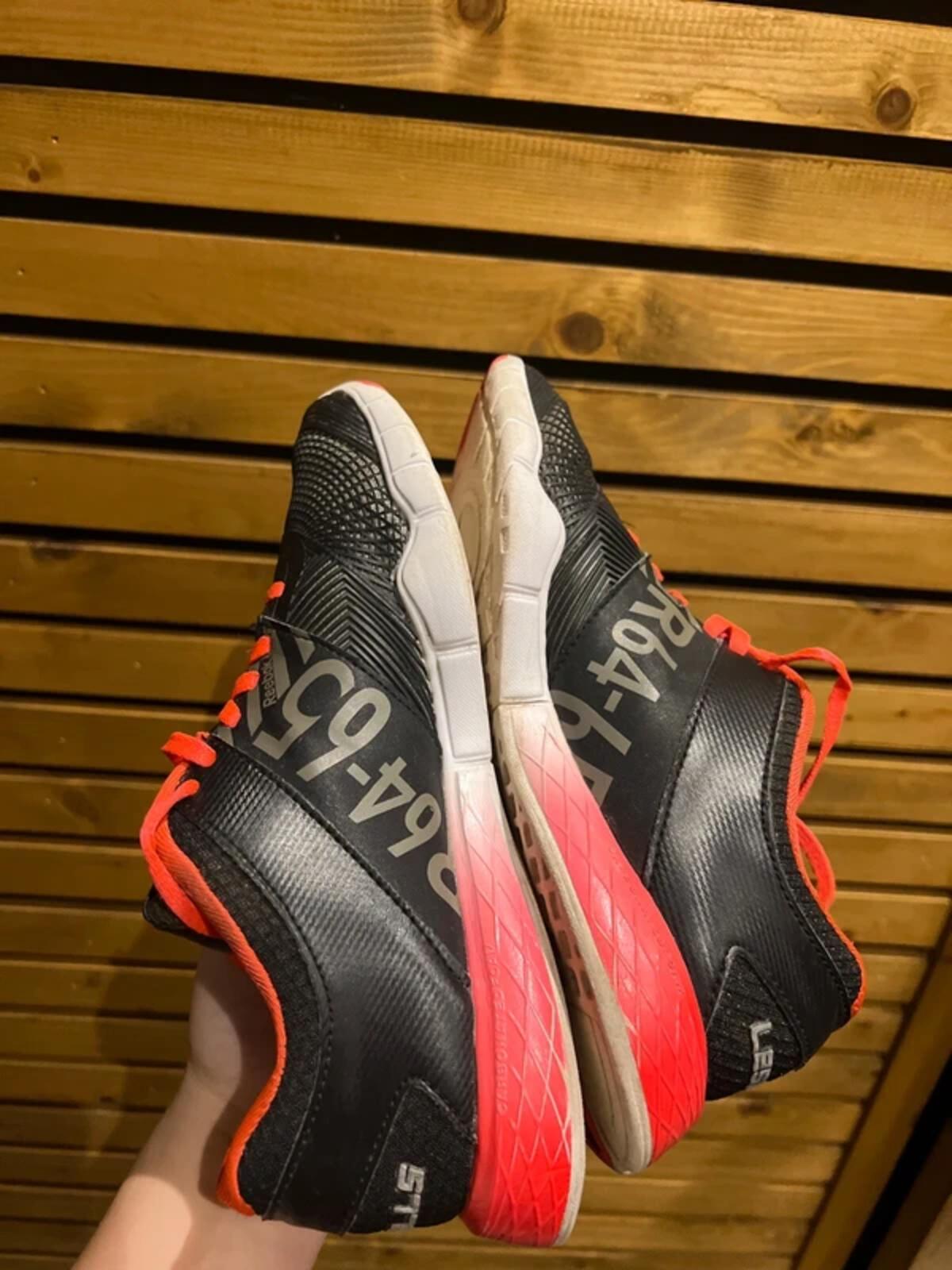 Reebox Les Mills Black Running Trainers UK4.5