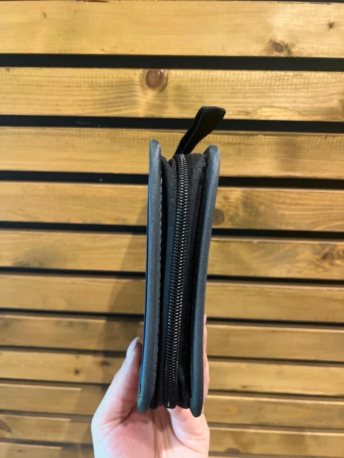 Vintage Sky 28-Slot Disc Wallet