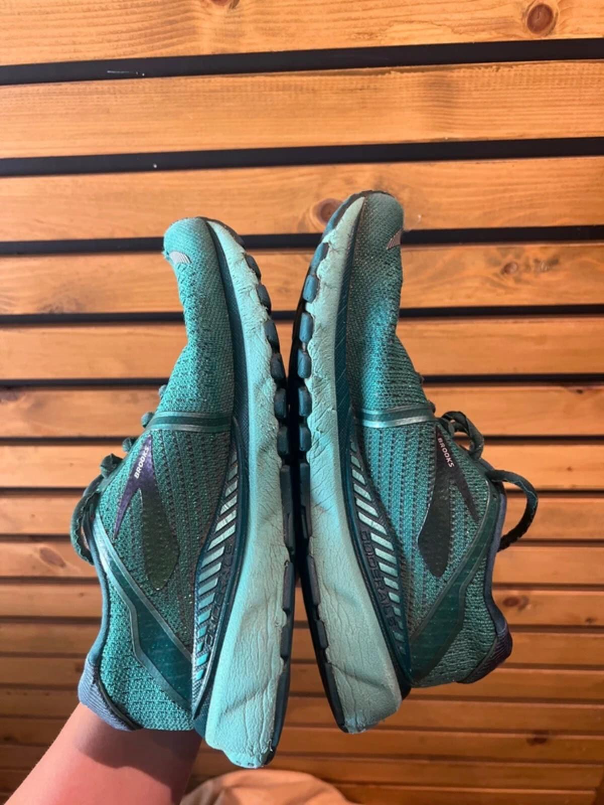 Brooks Adrenaline GTS 20th Anniversary Running Trainers UK4