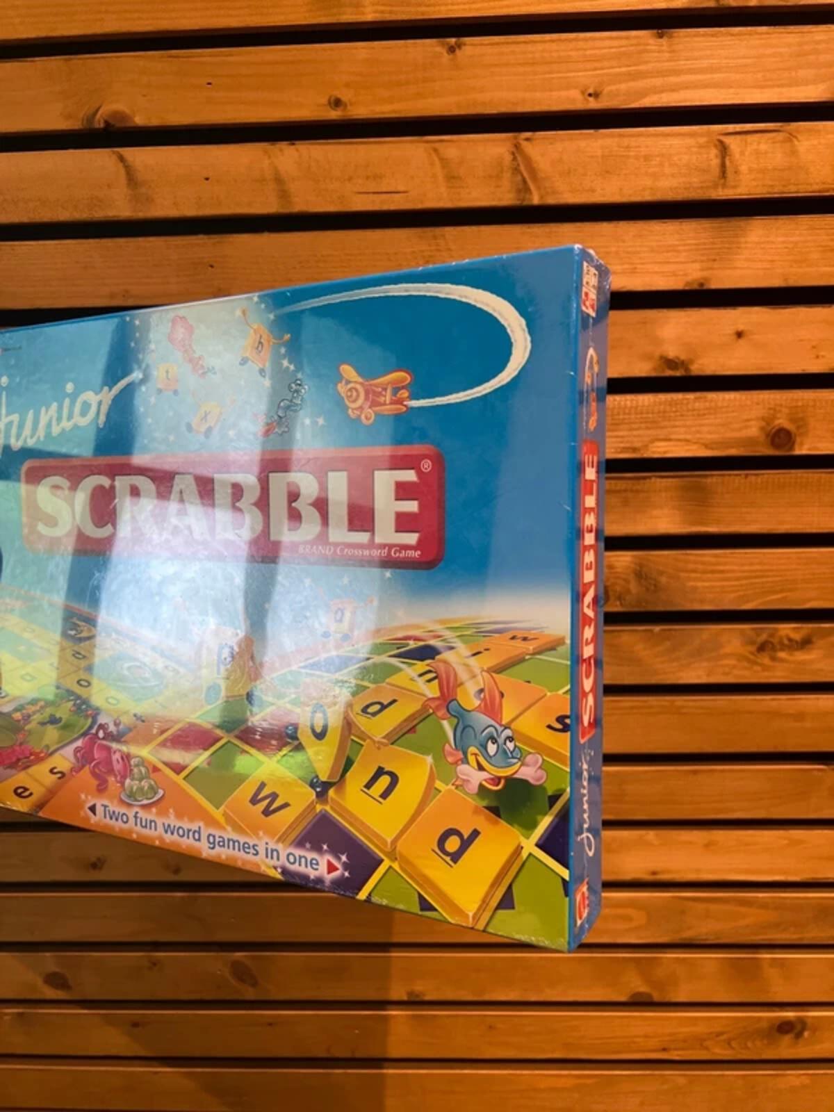 Junior Scrabble Vintage 1999 Kids Board Game NEW