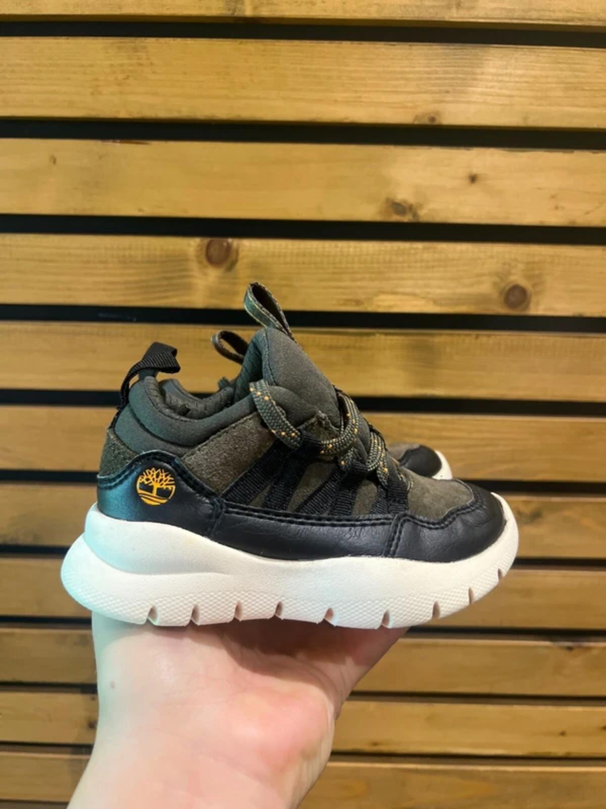 Timberland Boroughs Project Khaki Trainers UK7