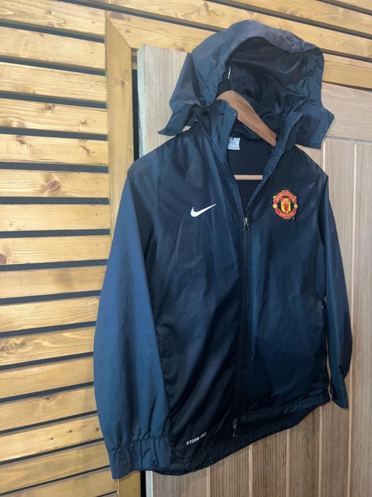 Manchester United FC Vintage 2010-11 Nike Raincoat 10-12Y