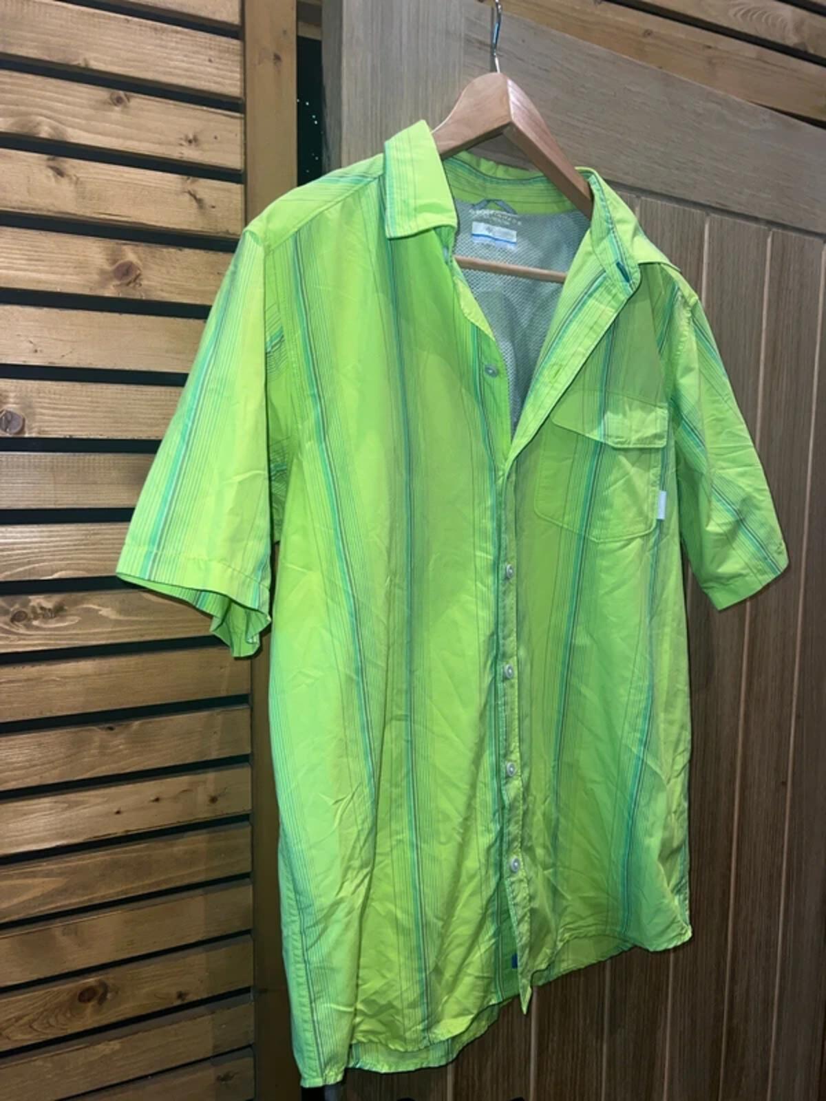 Columbia Omni-Shade Lime Green Fishing Shirt M