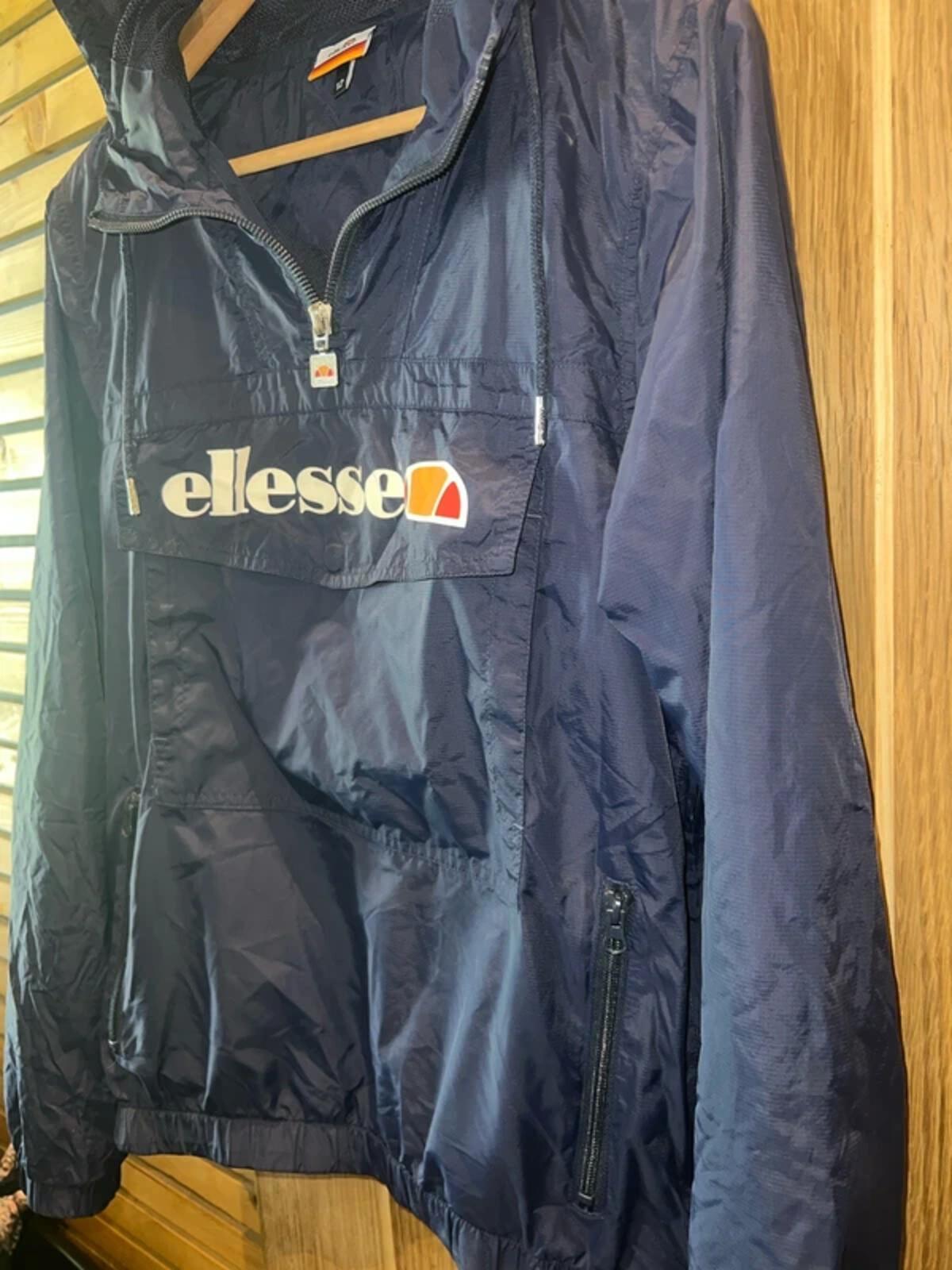 Ellesse Hooded 1/4 Zip Windbreaker Jacket 12