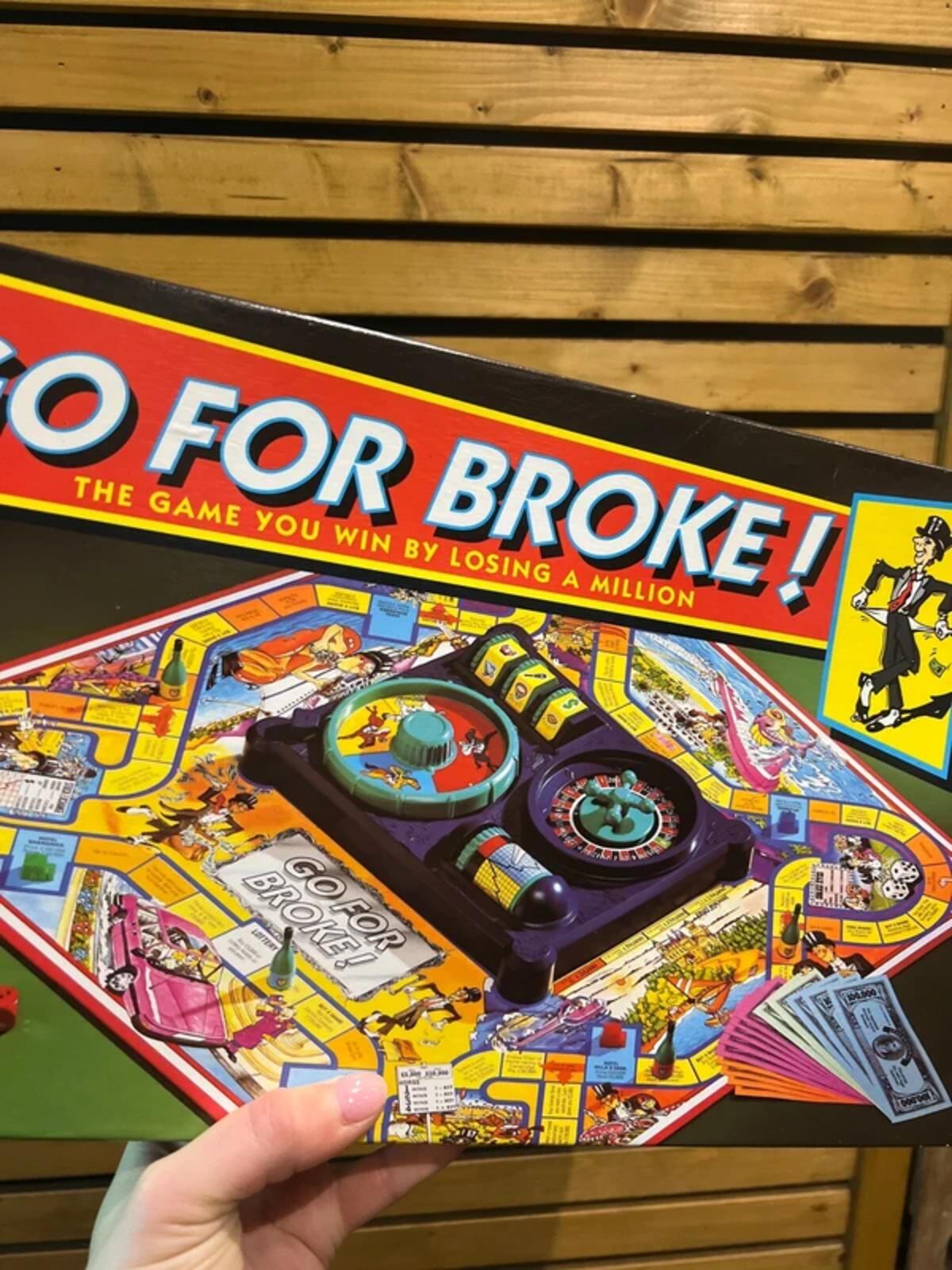 Vintage 1993 Go For Broke Board Game