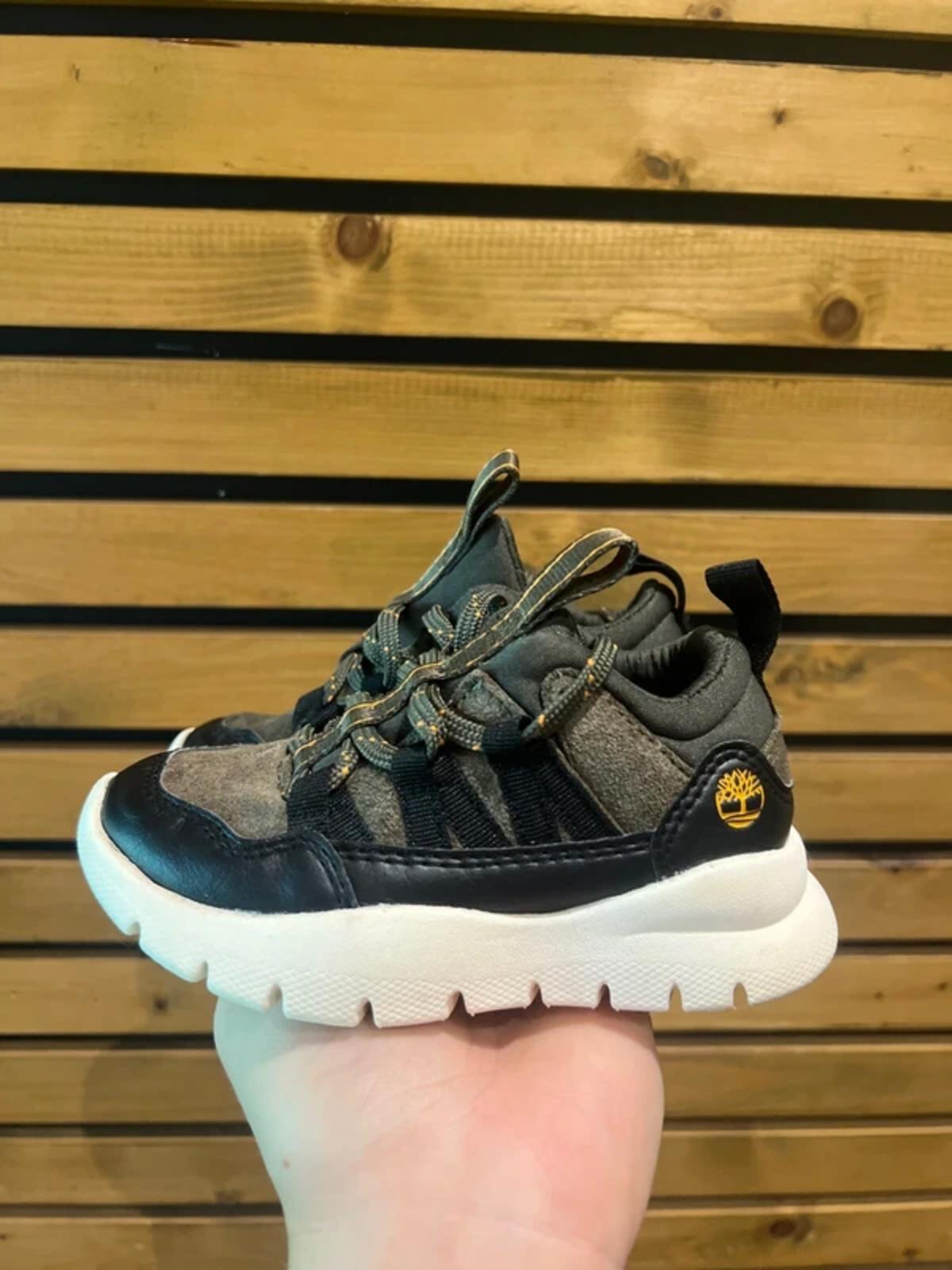 Timberland Boroughs Project Khaki Trainers UK7