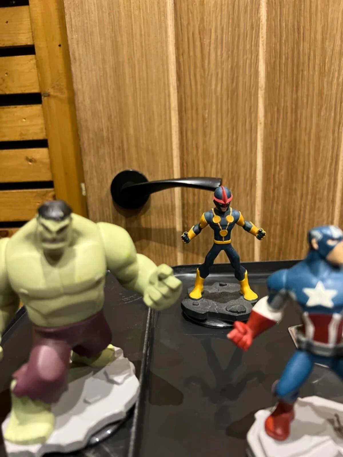 Marvel Avengers Infinity Action Figures Bundle (9)