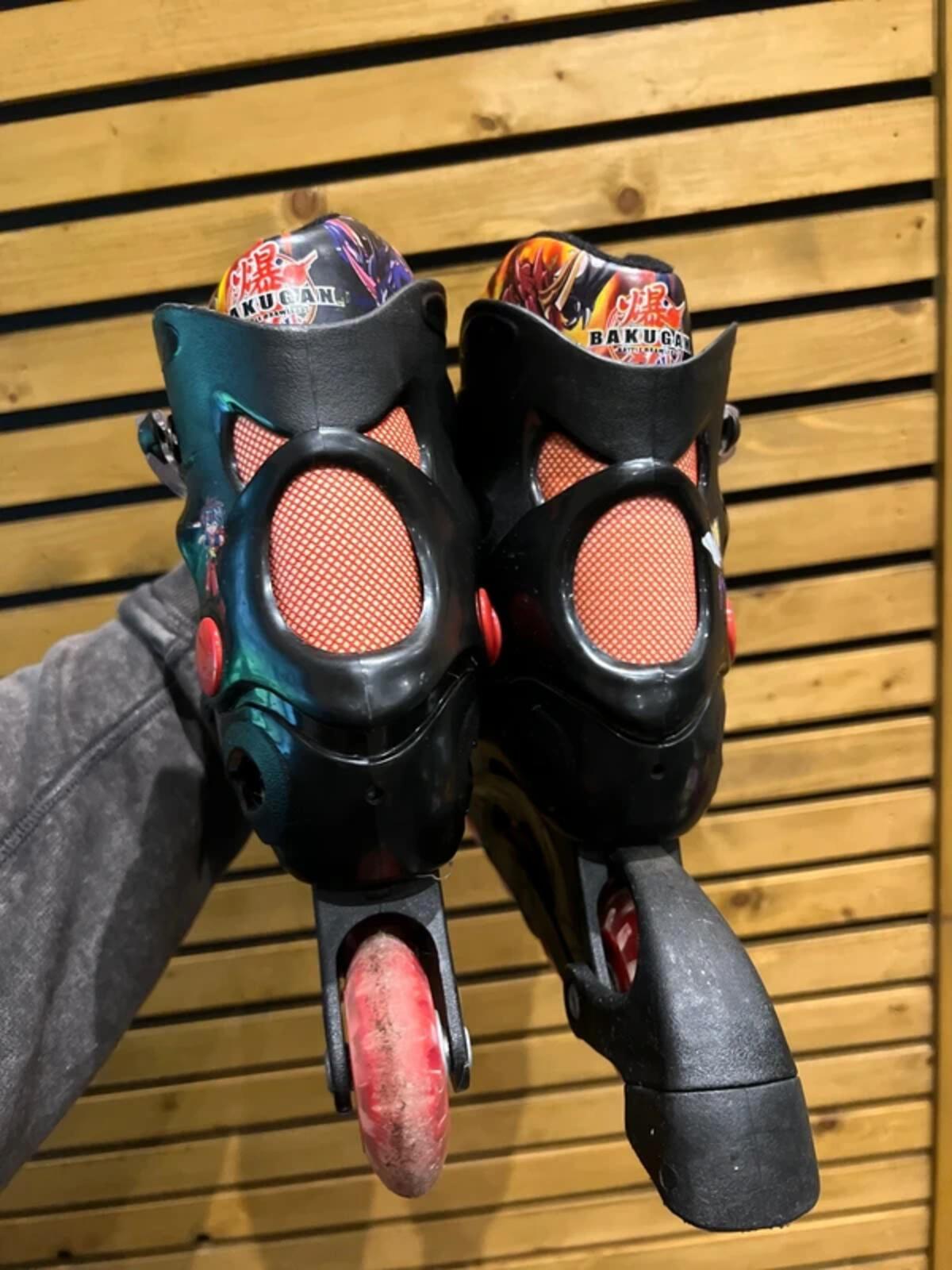Bakugan Battle Brawlers Roller Blades UK13-3