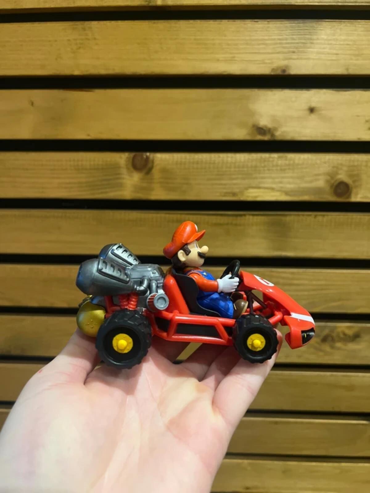 Nintendo Super Mario Kart Bros Pull Back Racer Toy Car Figurine