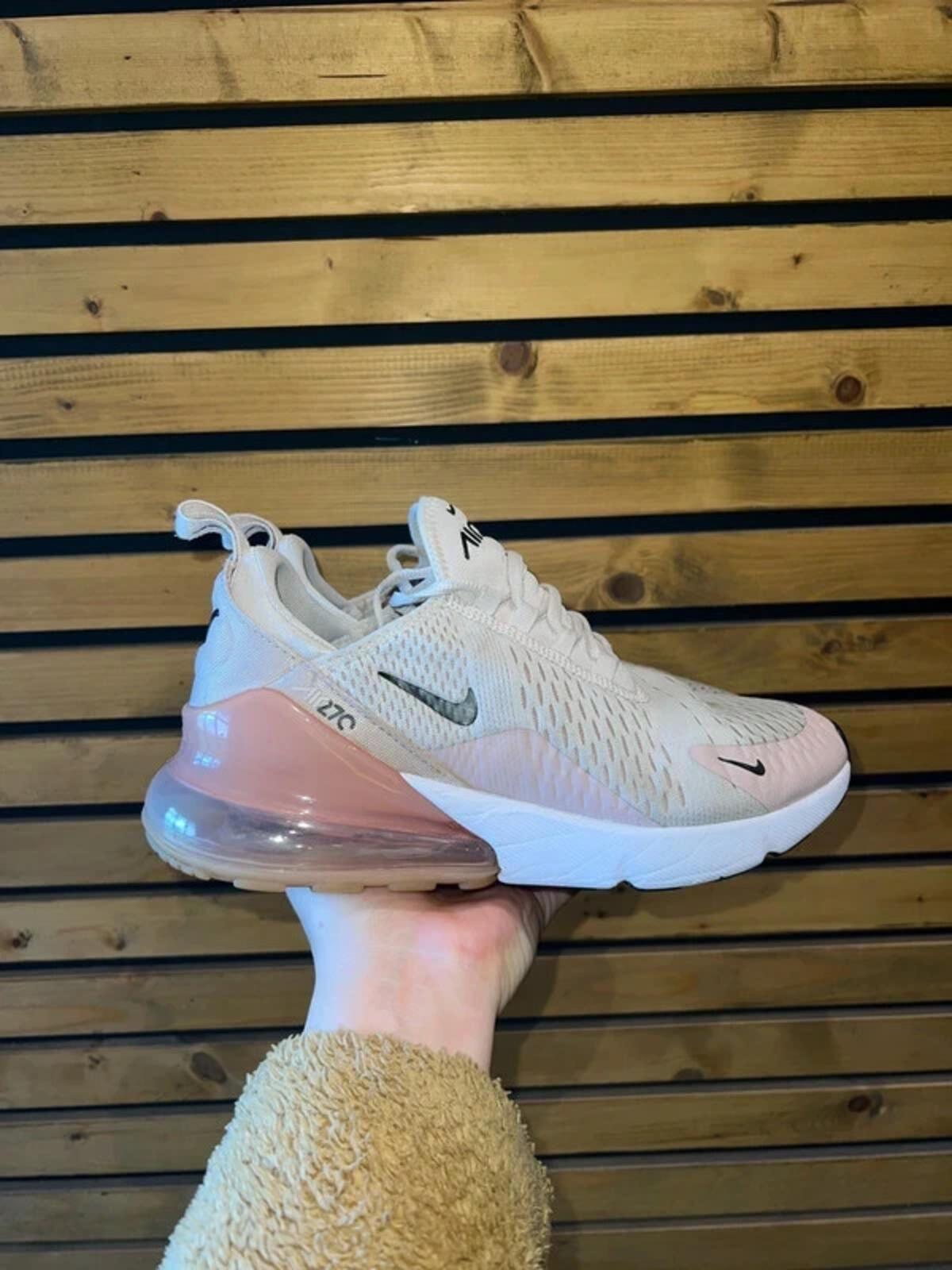 Nike Air Max 270 2022 Light Pink Trainers UK6