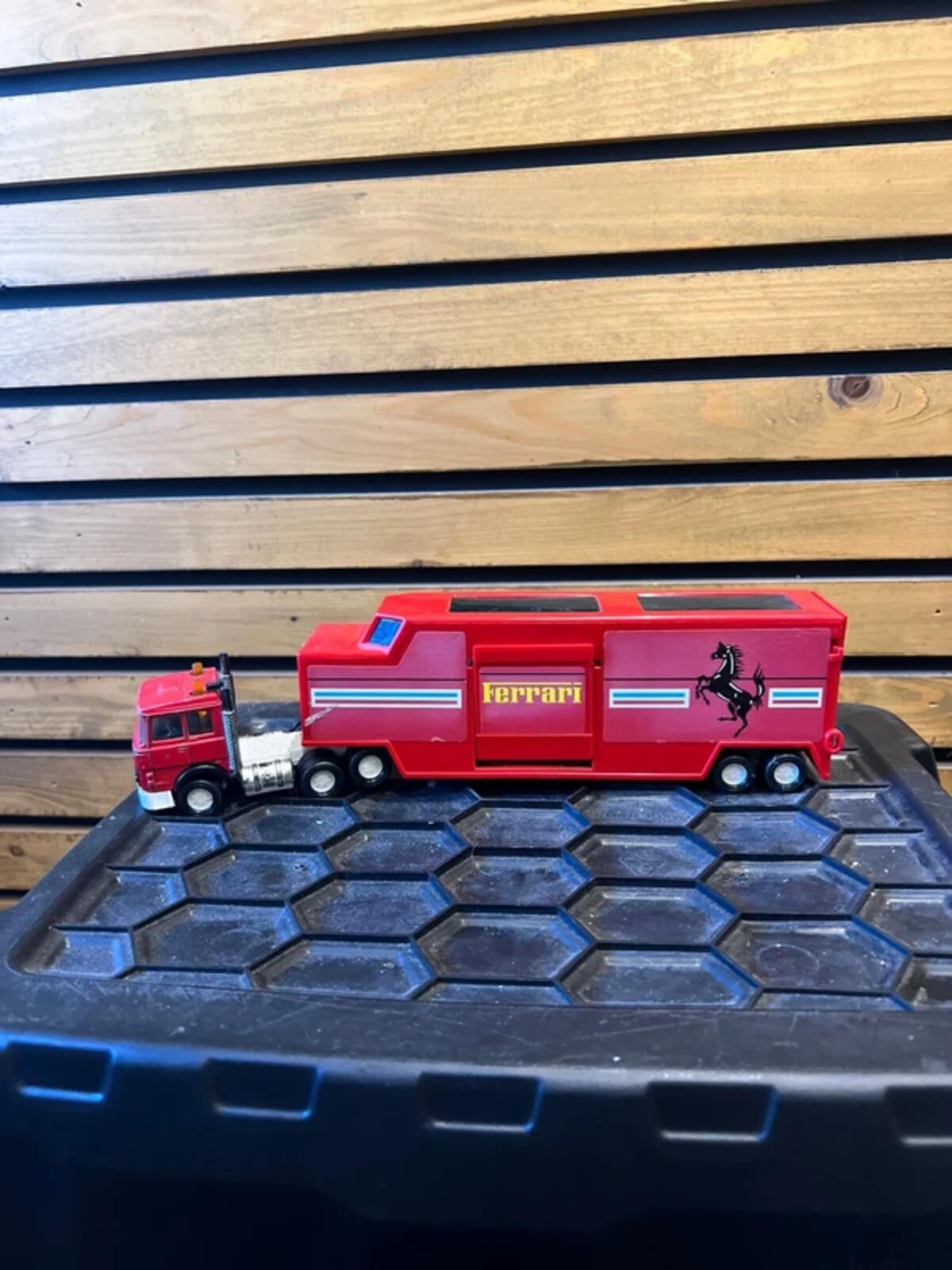 Vintage 1980 Matchbox Superking's Ferrari F1 Lorry Rare Racing Car Transporter