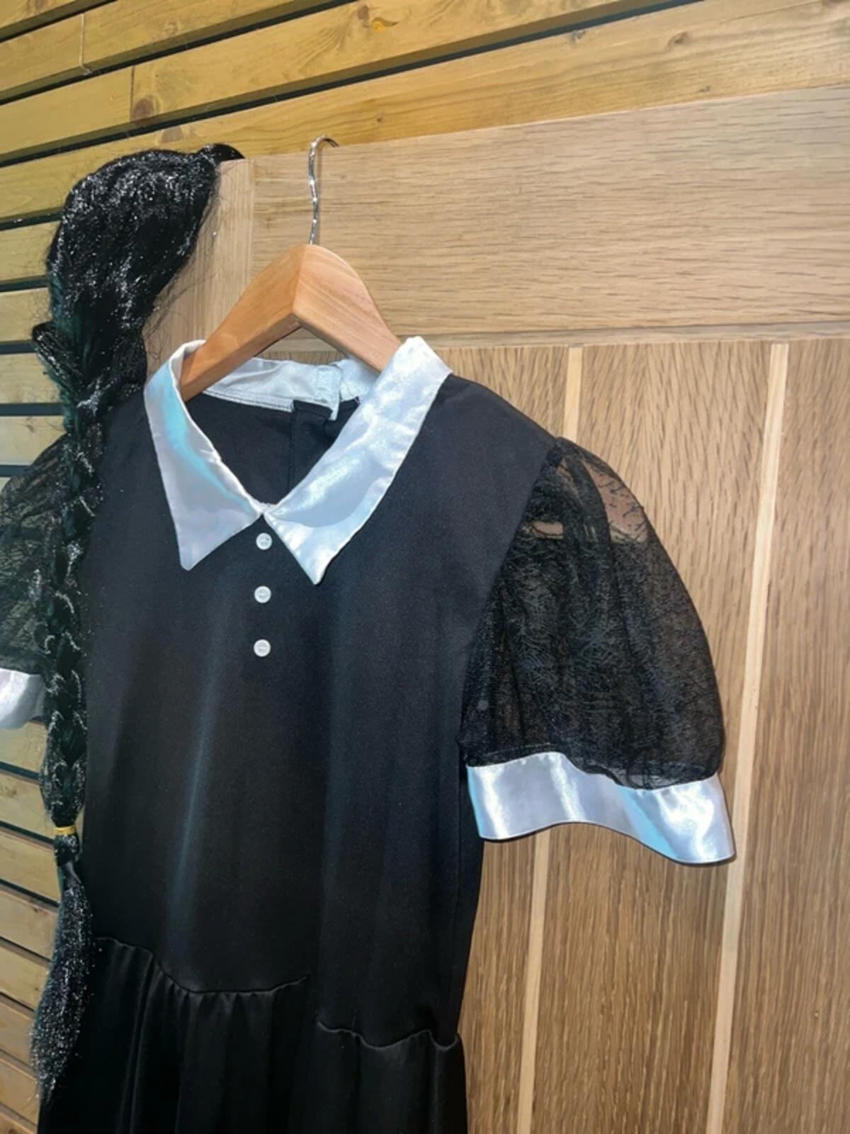 Wednesday Addams Halloween Fancy Dress Costume & Wig 13-14Y