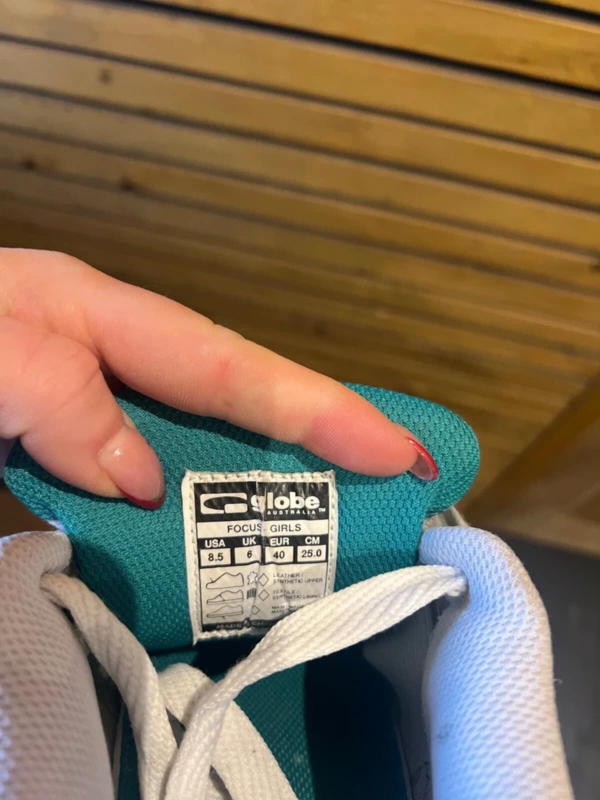 Globe Australia Focus Tropical Skate Shoes UK6