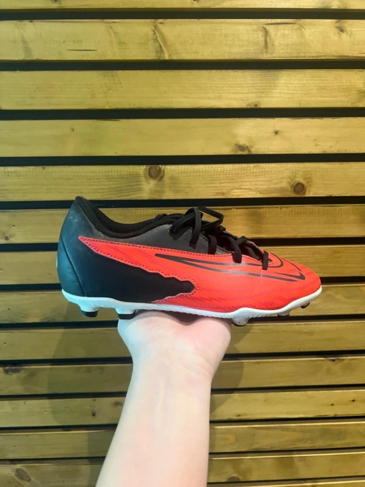Nike Phantom GX Club Red Football Boots UK5