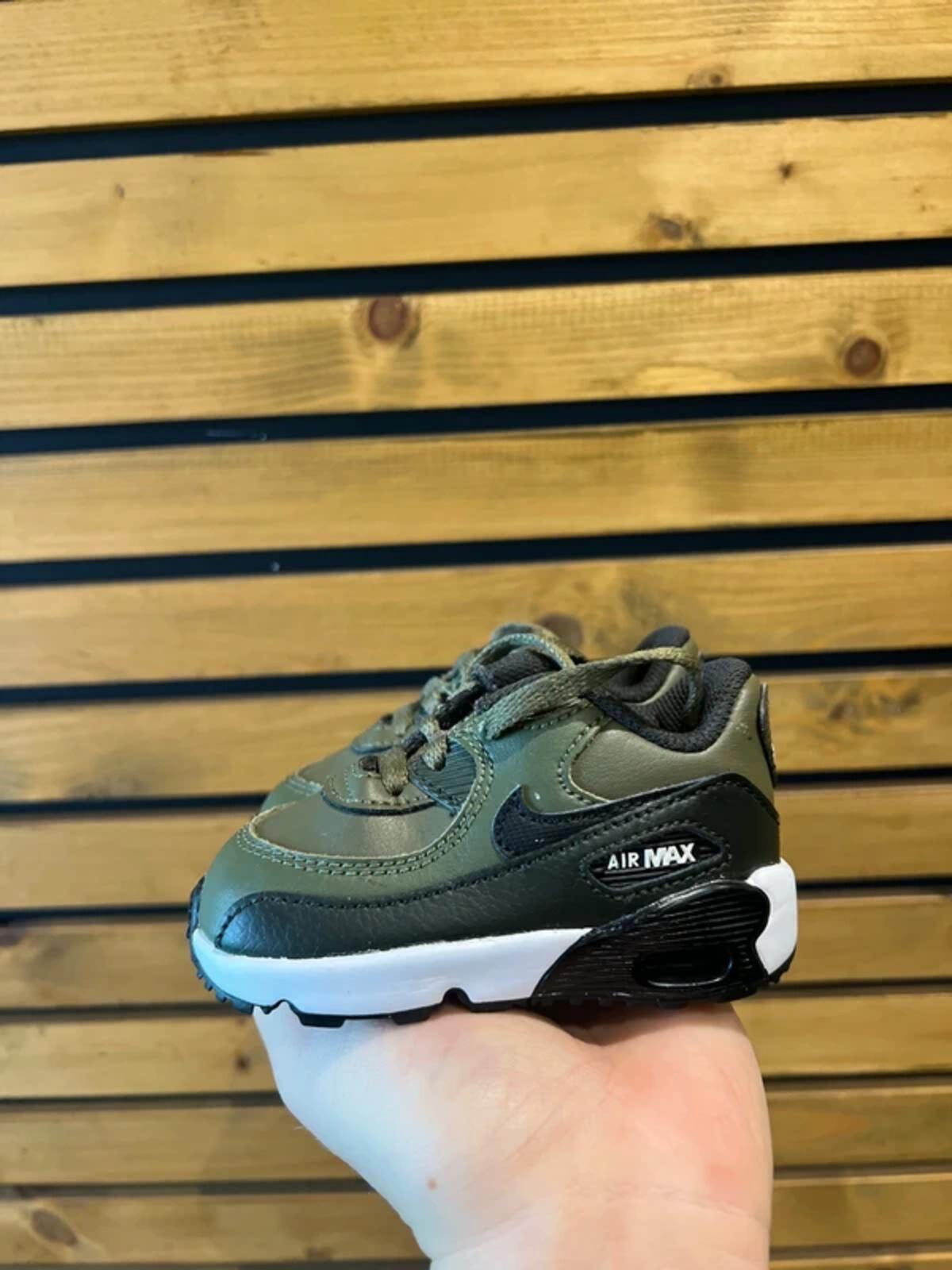 Nike Air Max 90 Infant Trainers UK3.5