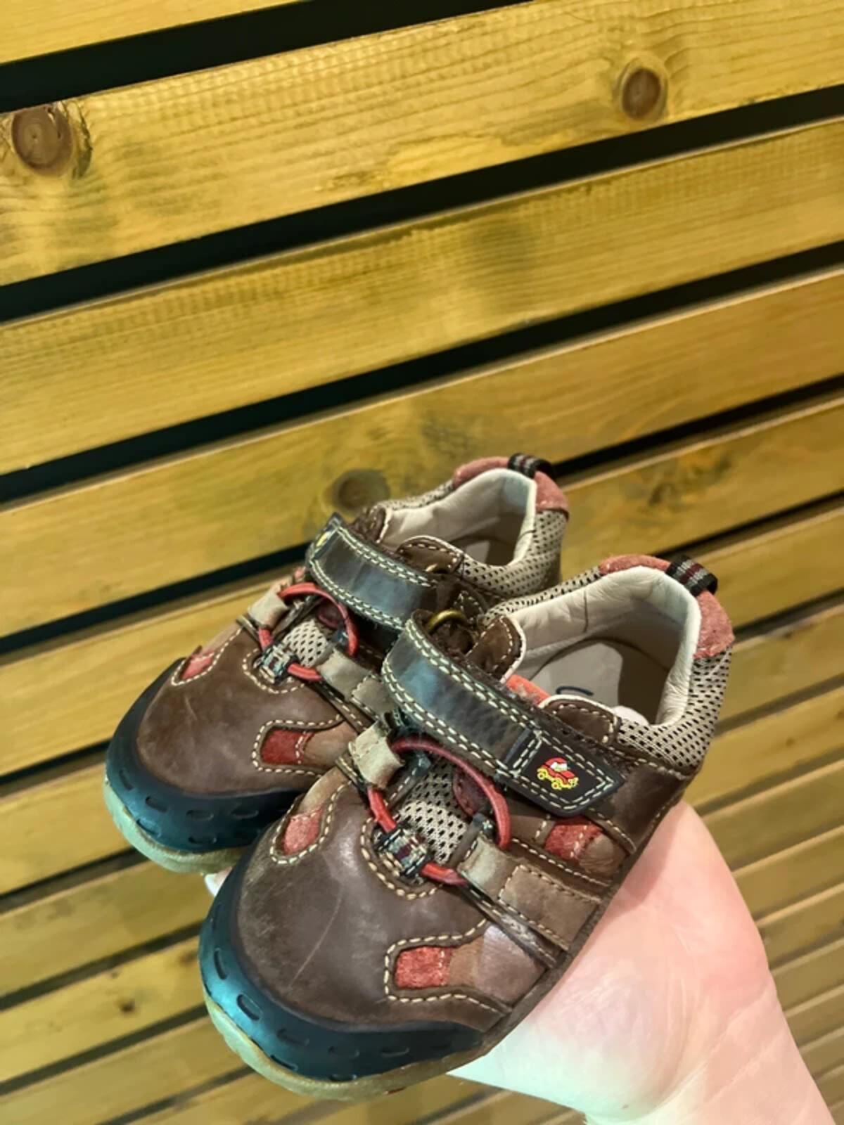 Clarks Brown Leather Trainers UK5F