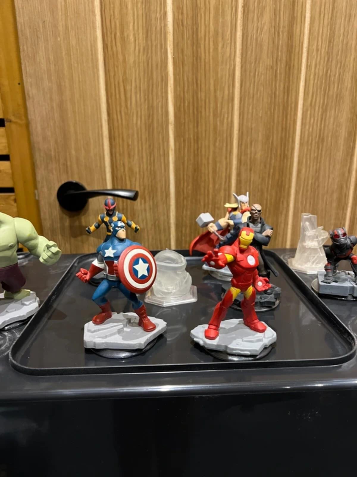 Marvel Avengers Infinity Action Figures Bundle (9)