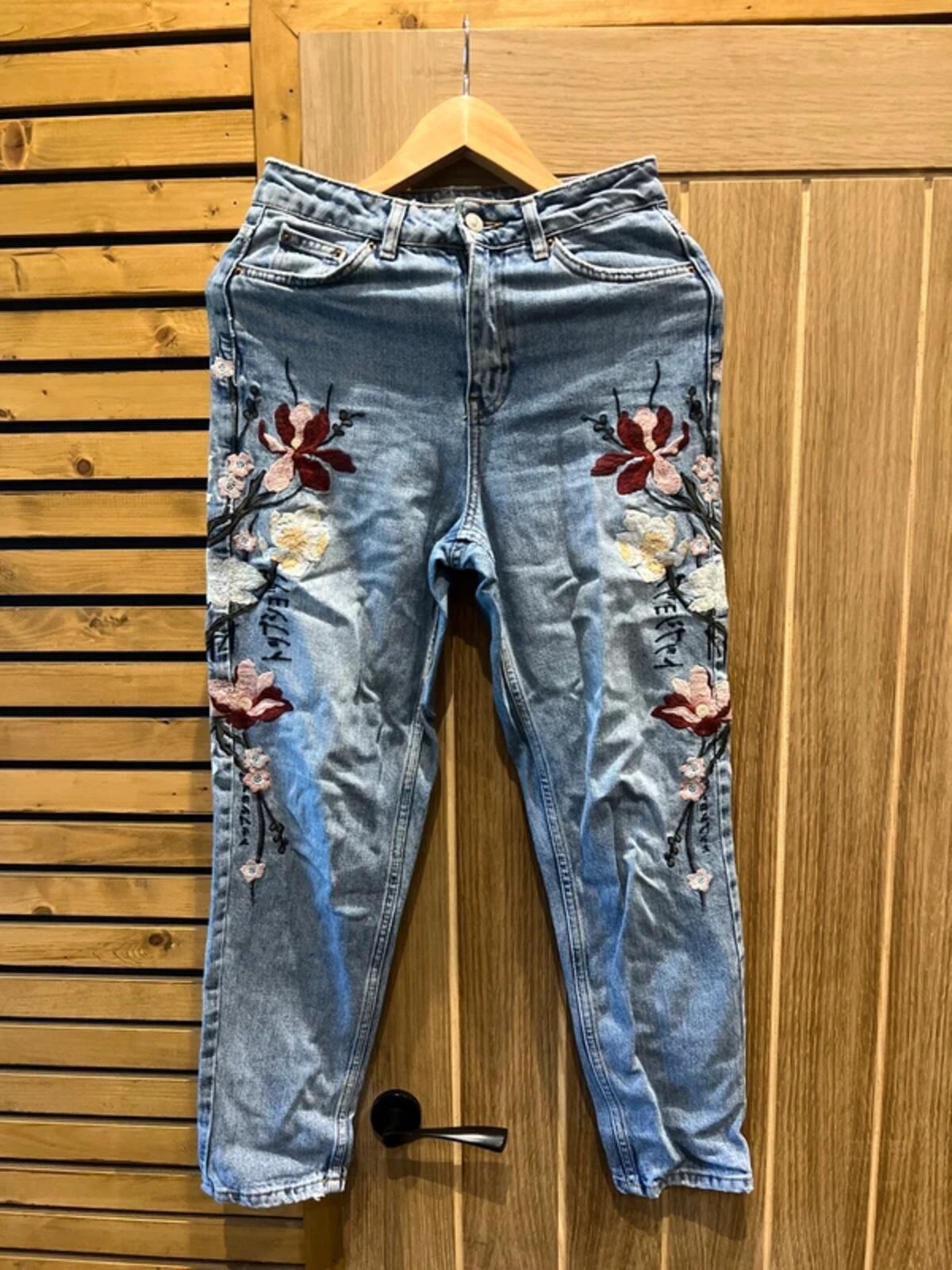Topshop Floral Denim Blue Mom Jeans W26