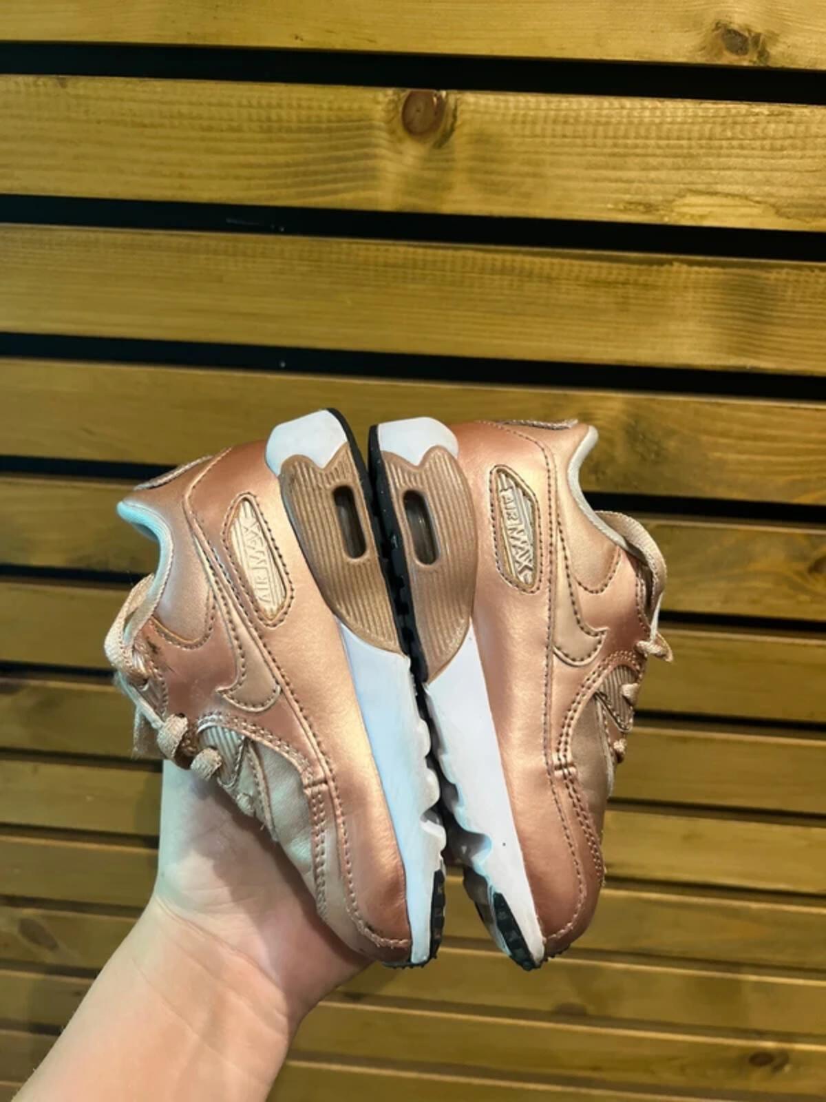 Nike Air Max 90 Rare SE Rose Gold Leather Trainers UK7.5