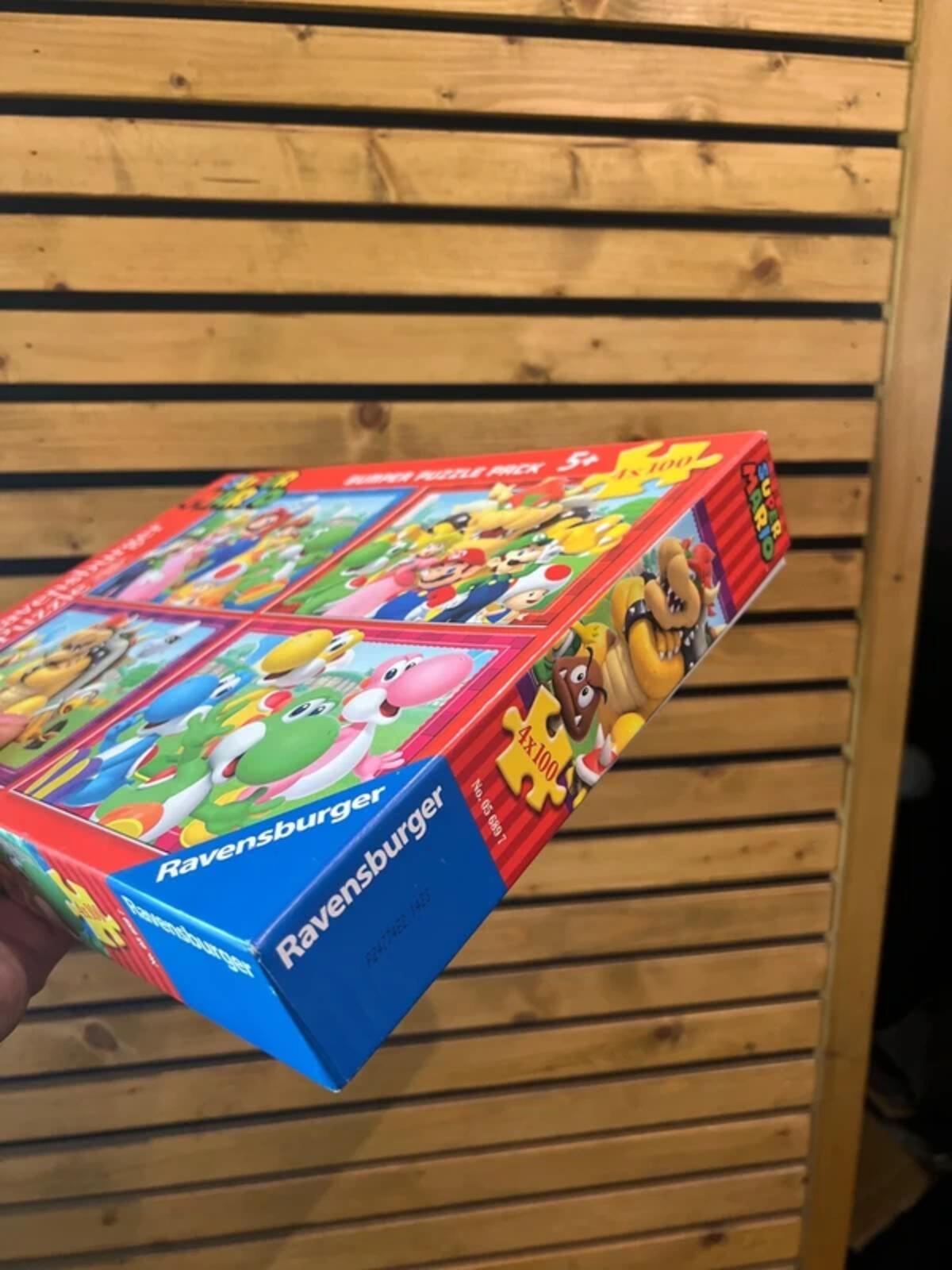 Super Mario 4x100 Piece Jigsaw Puzzles