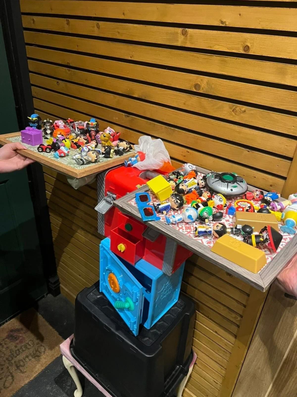 Ryan’s World Toolbox & Safe Figurine Toybox Toy Bundle
