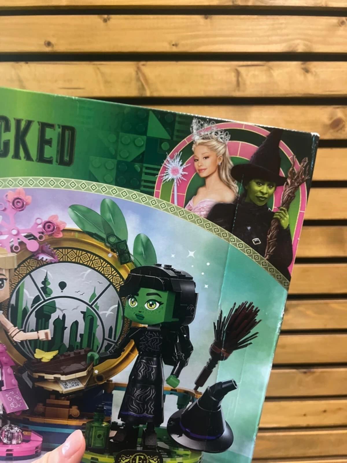 LEGO Wicked Elphaba & Glinda Figures (75682) Playset NEW