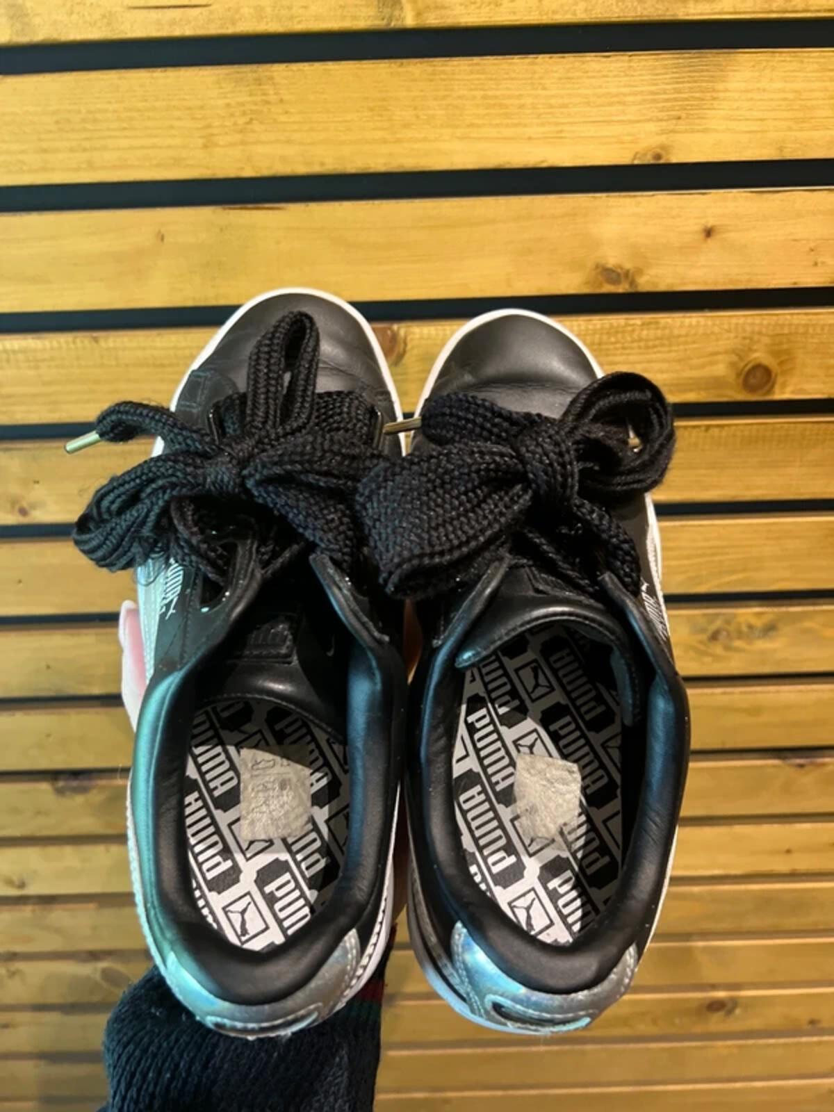 Puma Basket Black & Silver Trainers UK6