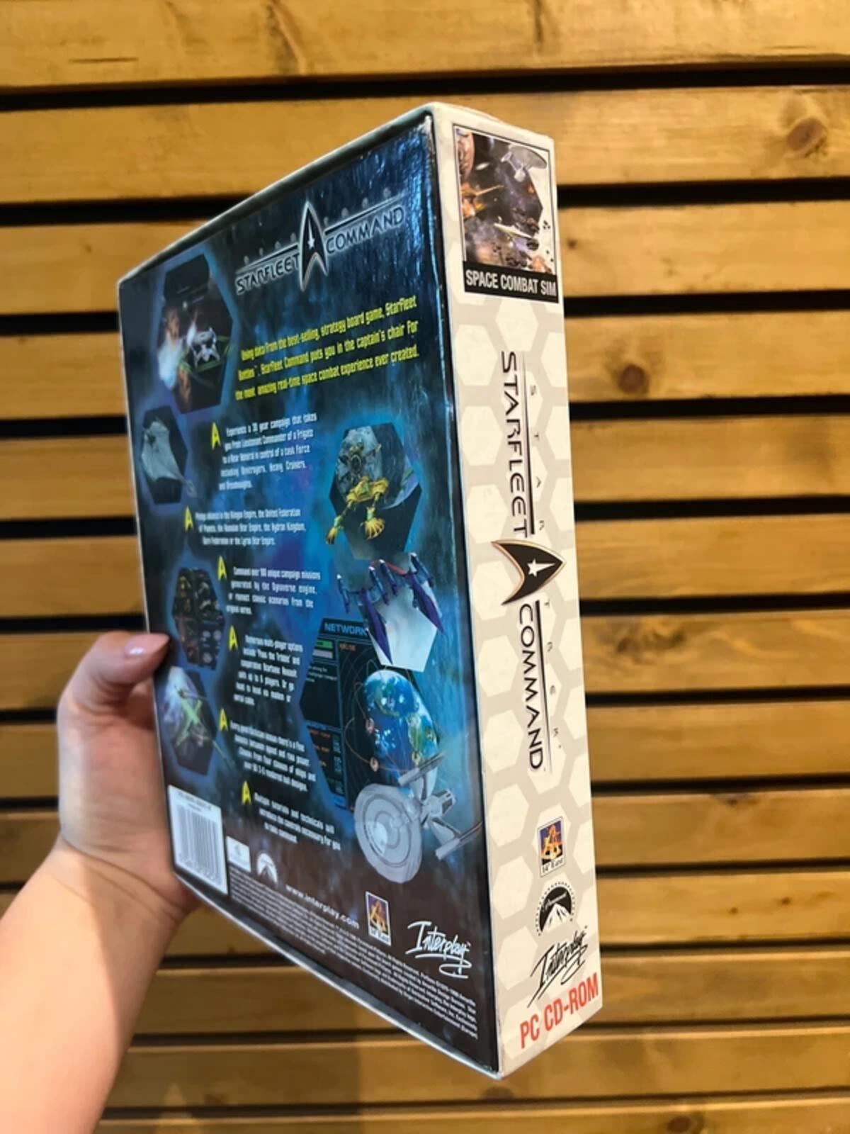 Vintage 1999 Star Trek Starfleet Command Interplay PC Game