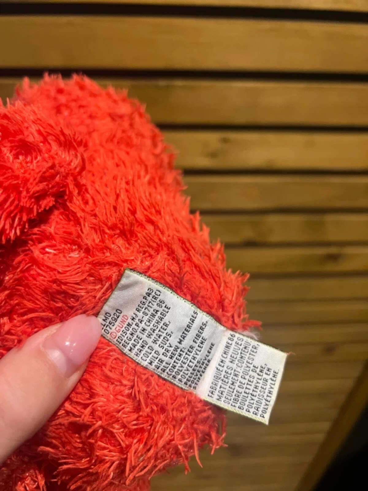 Sesame Street Elmo Vintage 2011 Plush Beanie Toy