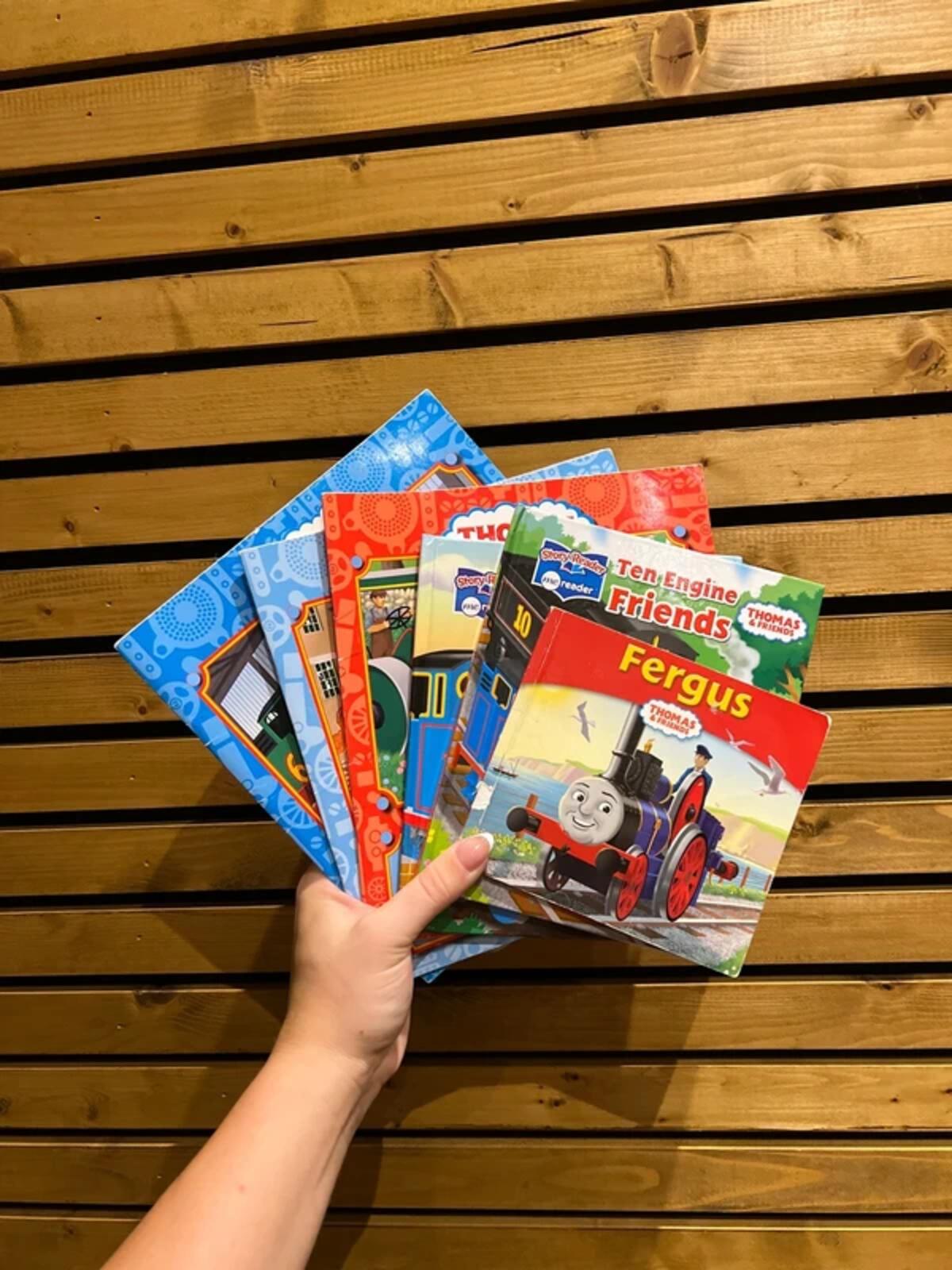 Thomas & Friends Tank Engine Book Bundle (6)