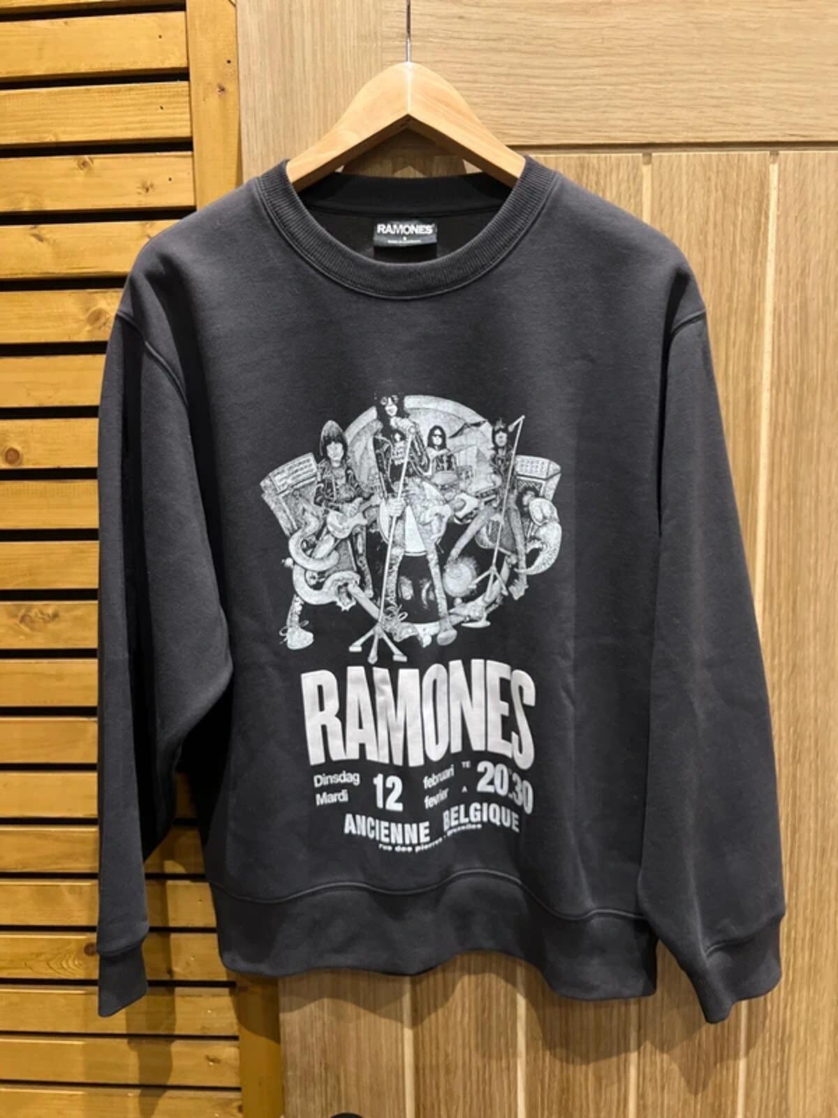 Ramones Band Black Sweatshirt S