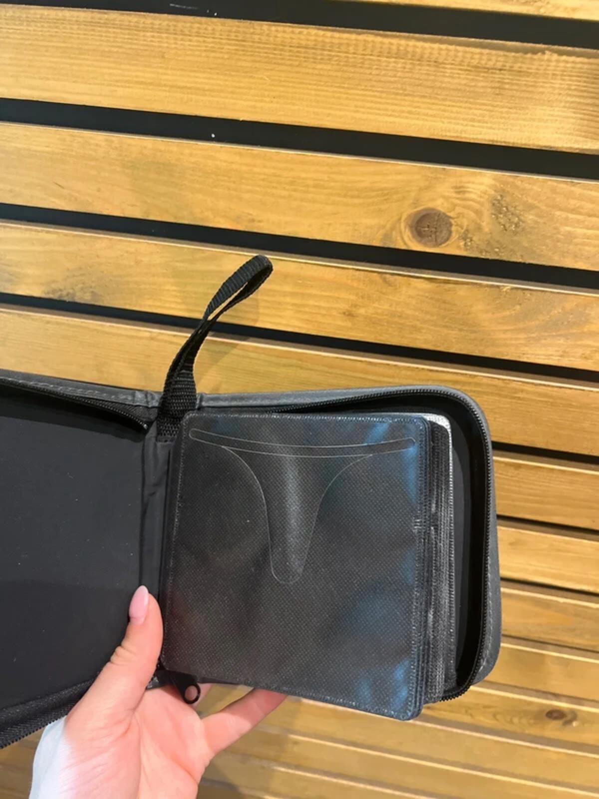 Vintage Sky 28-Slot Disc Wallet