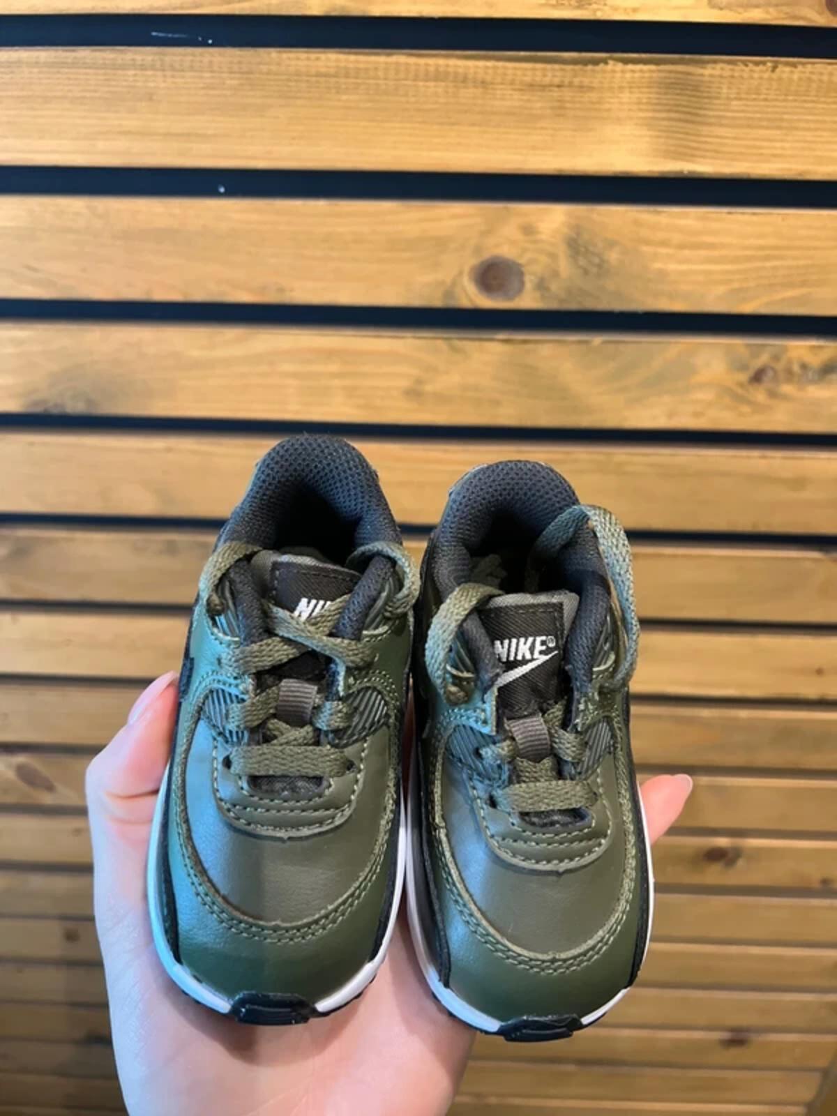 Nike Air Max 90 Infant Trainers UK3.5