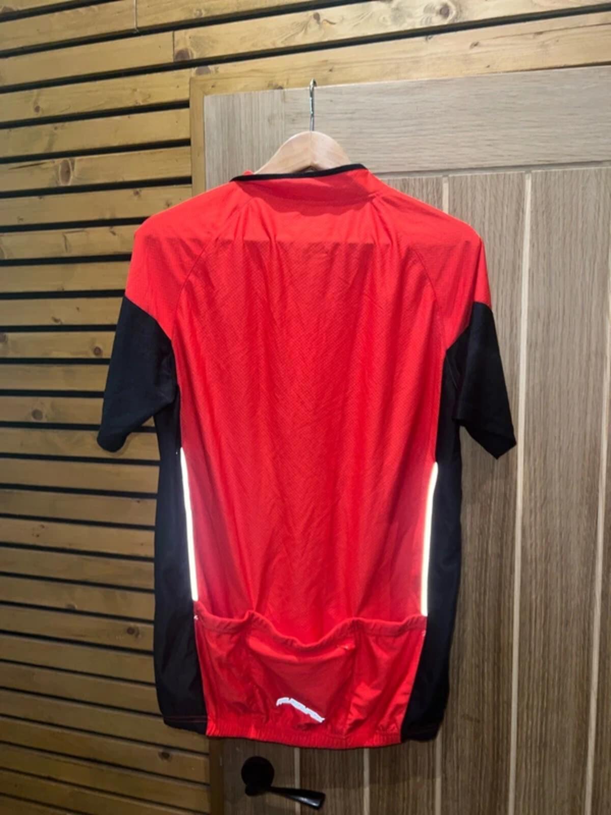 MuddyFox Cycling Red & Black 1/4 Zip Top L NEW