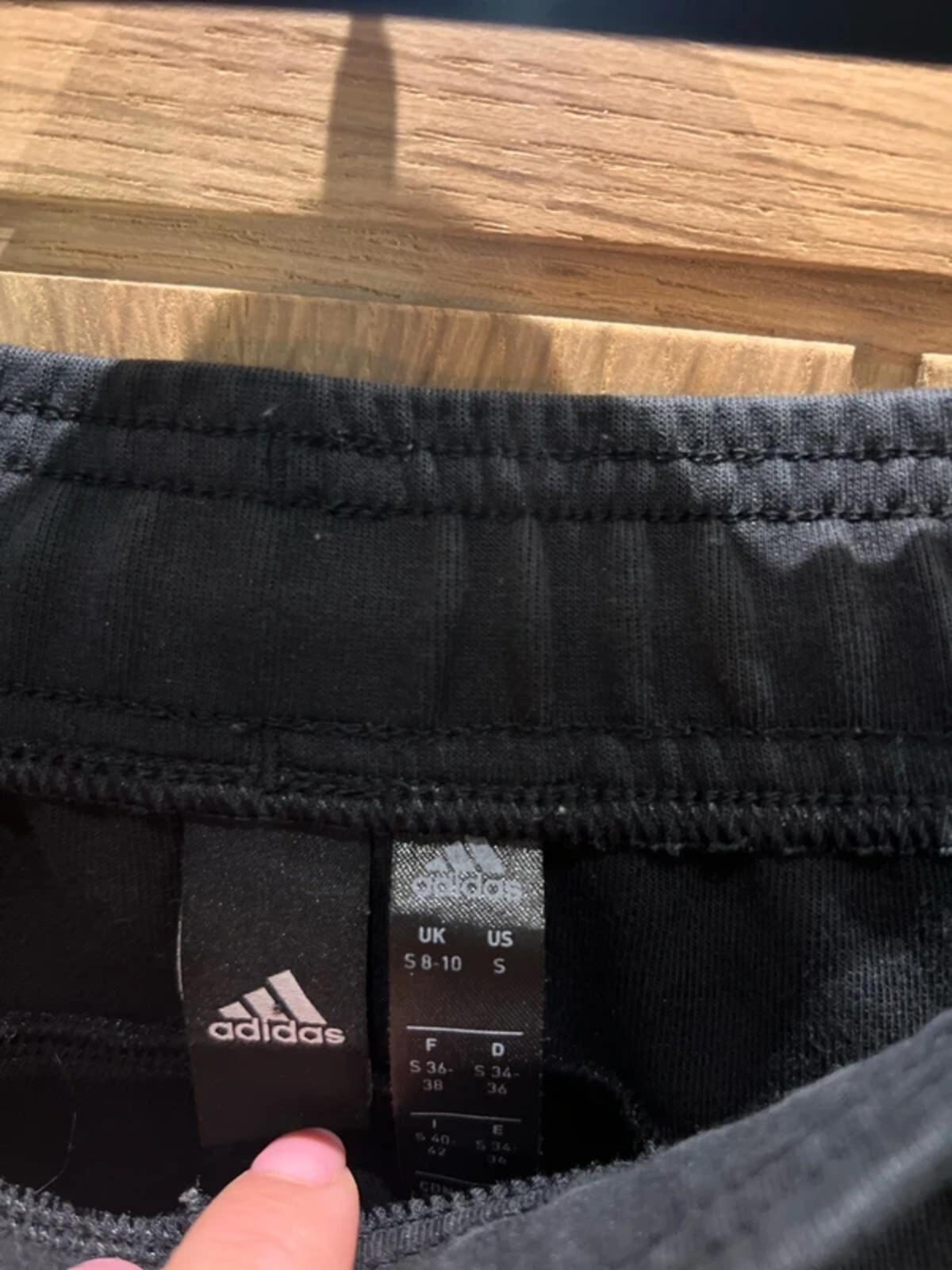 Adidas Peloton Capable of Greatness Black Joggers 8-10