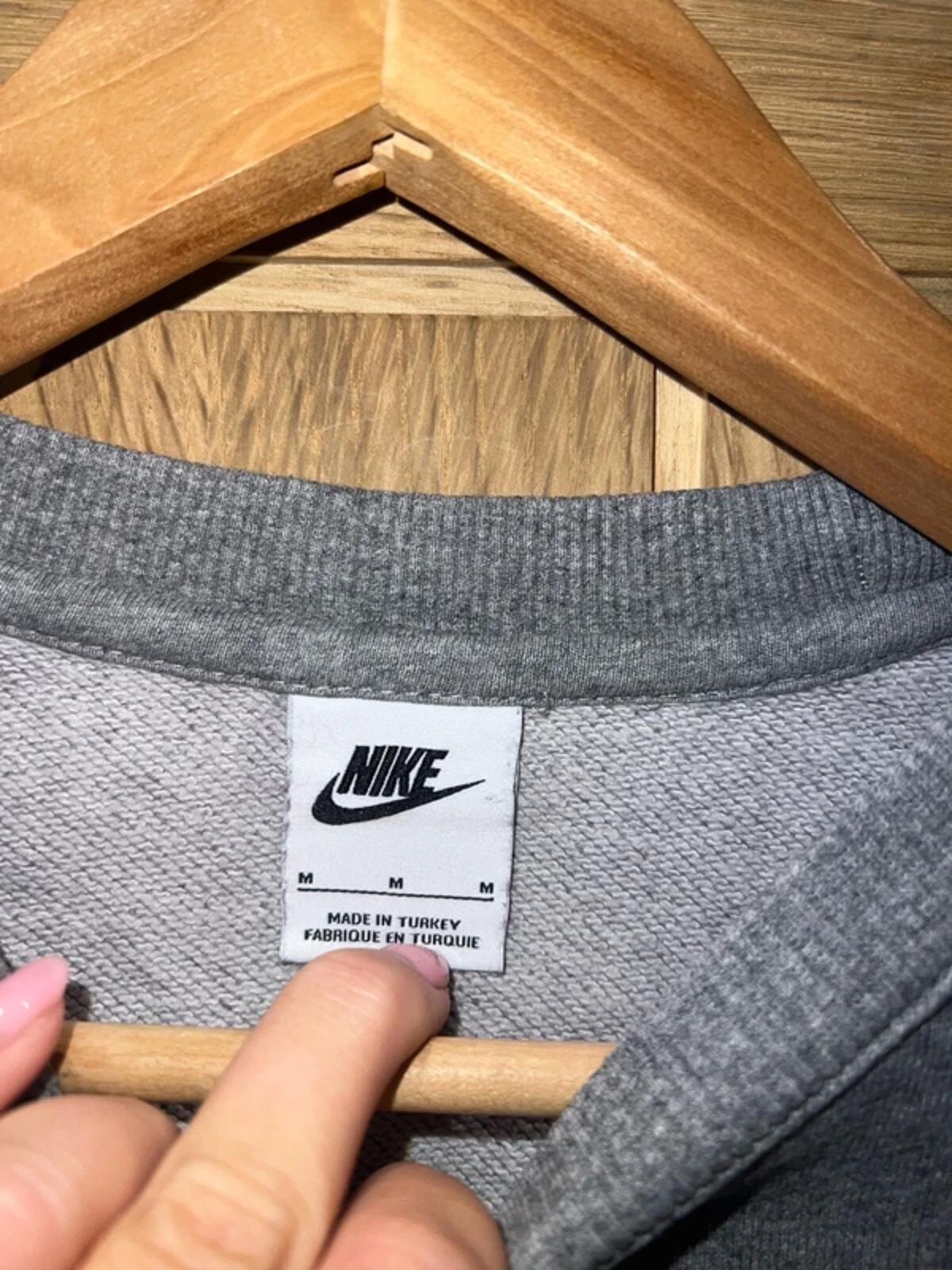 Nike Retro Grey Crew Sweatshirt M