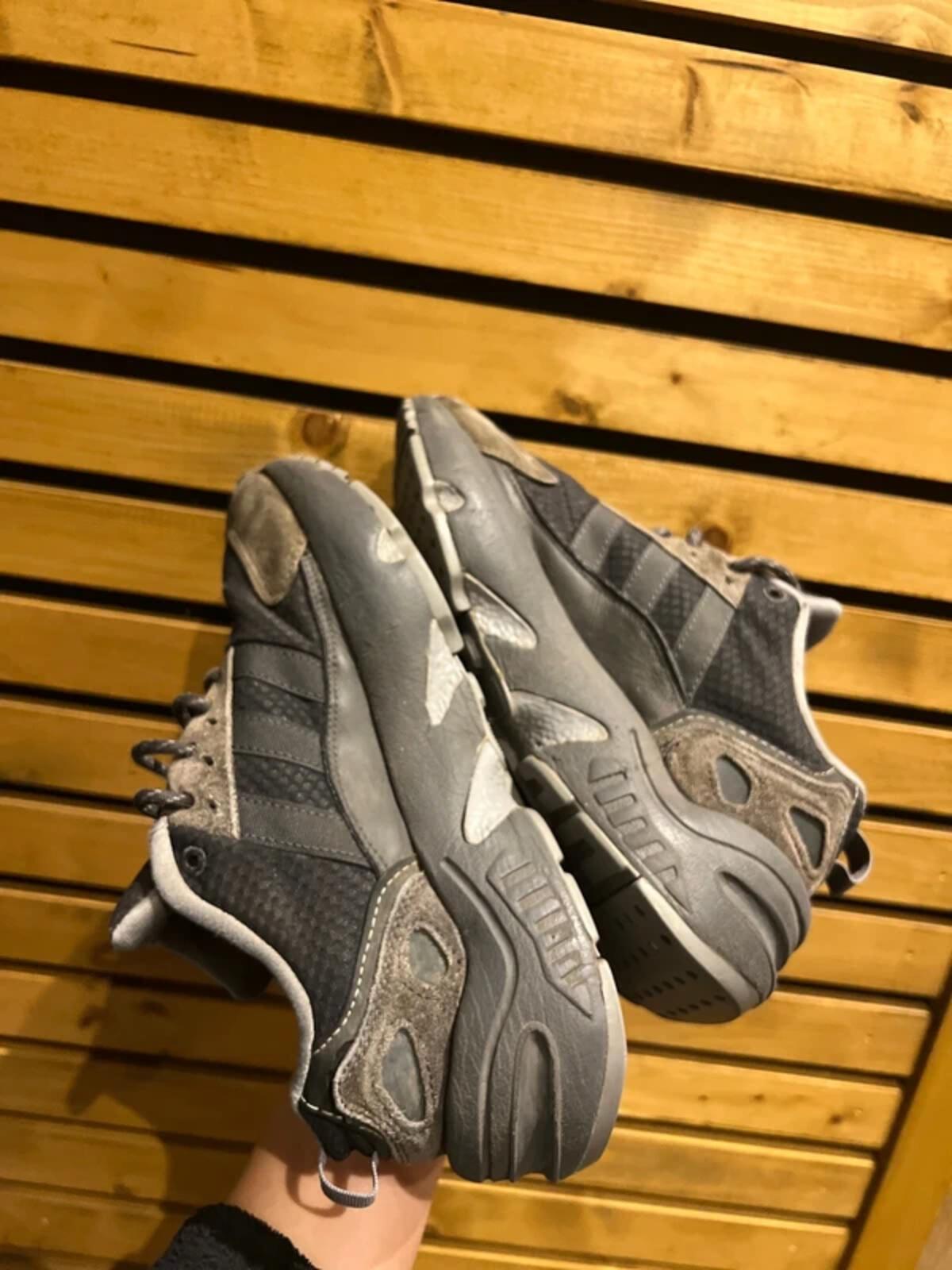 Adidas Originals ZX 22 Boost Grey Trainers UK4.5