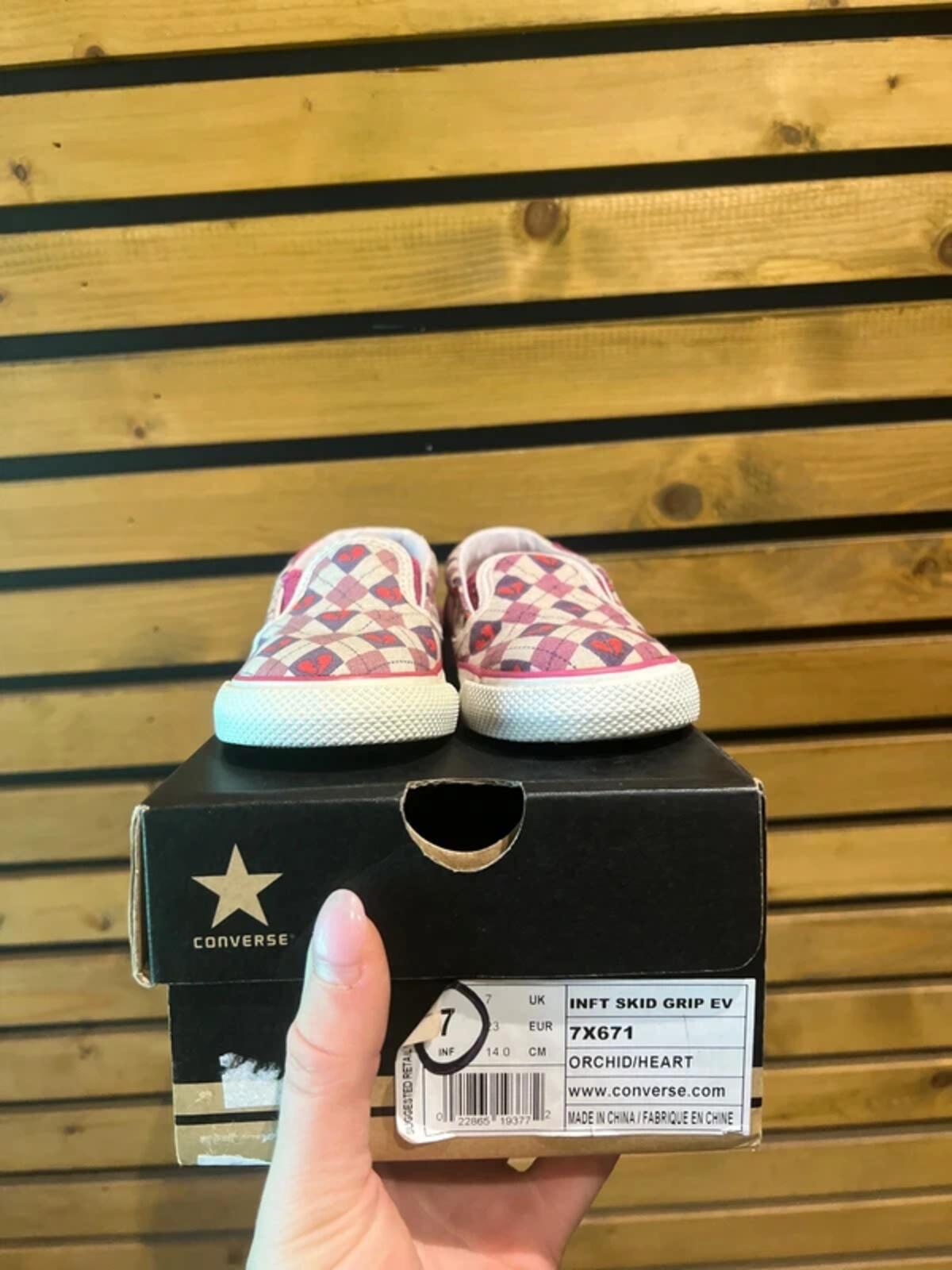 Converse Orchid Heart Slip On Trainers UK7