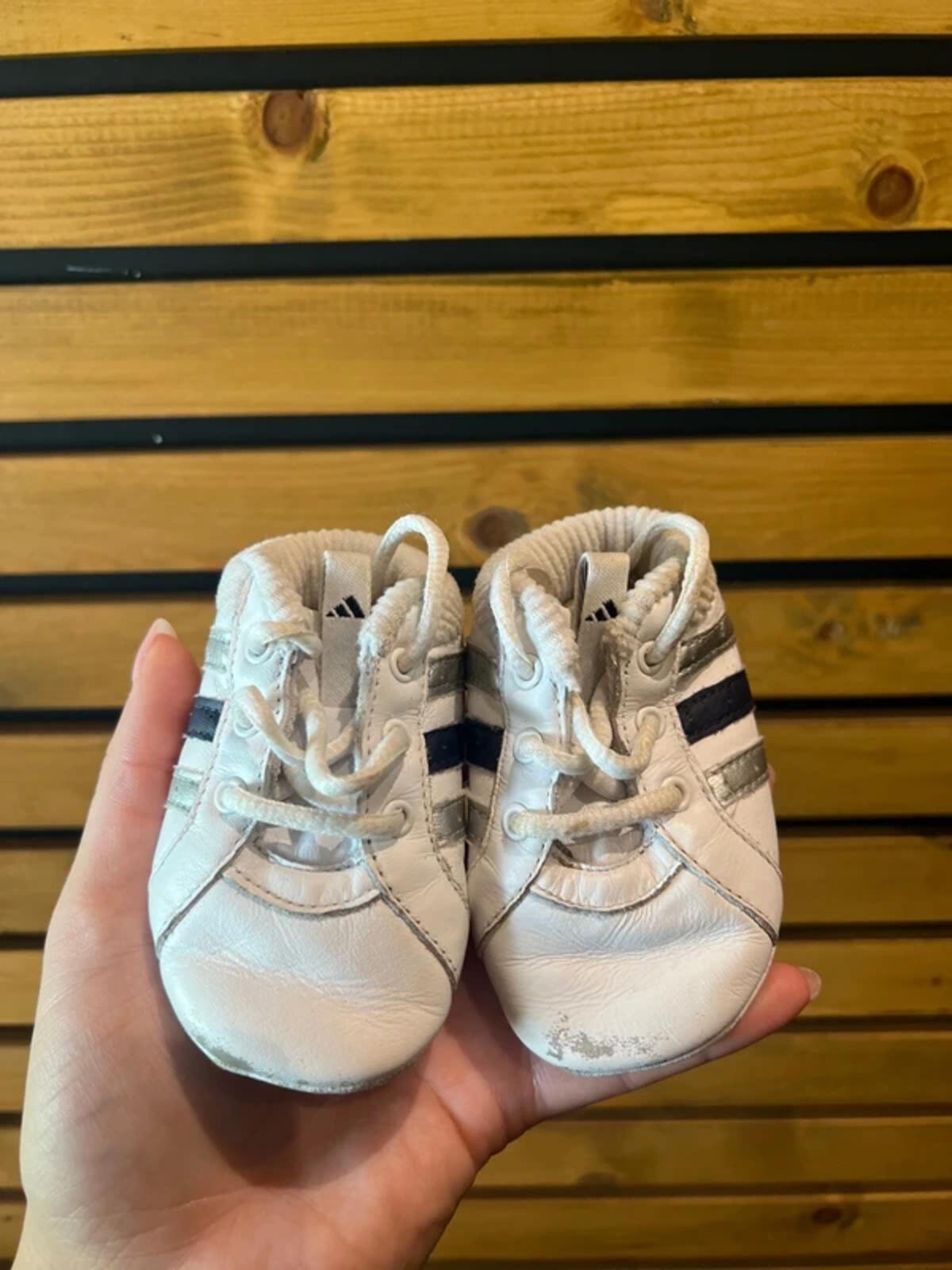 Vintage 2007 Adidas Liladi Baby Crib Shoes UK2K
