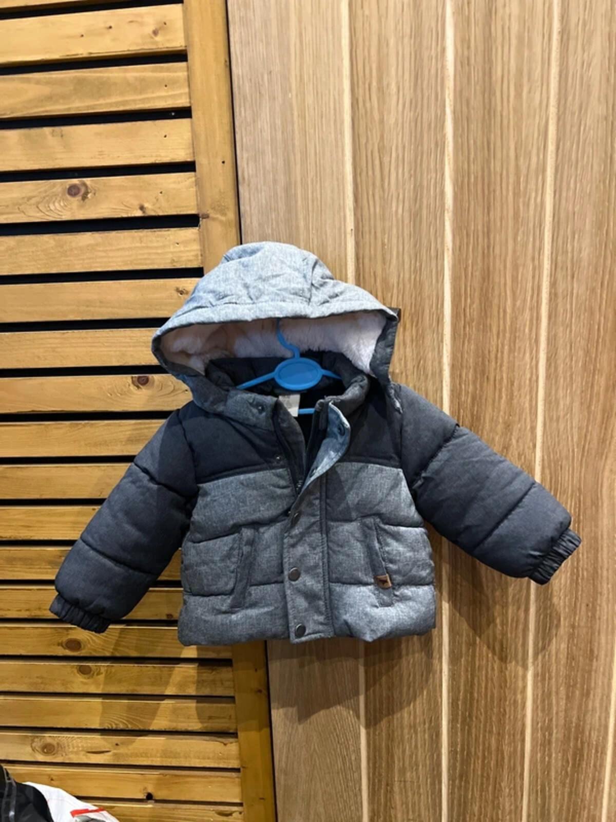 H&M Baby Grey Puffer Jacket 4-6m