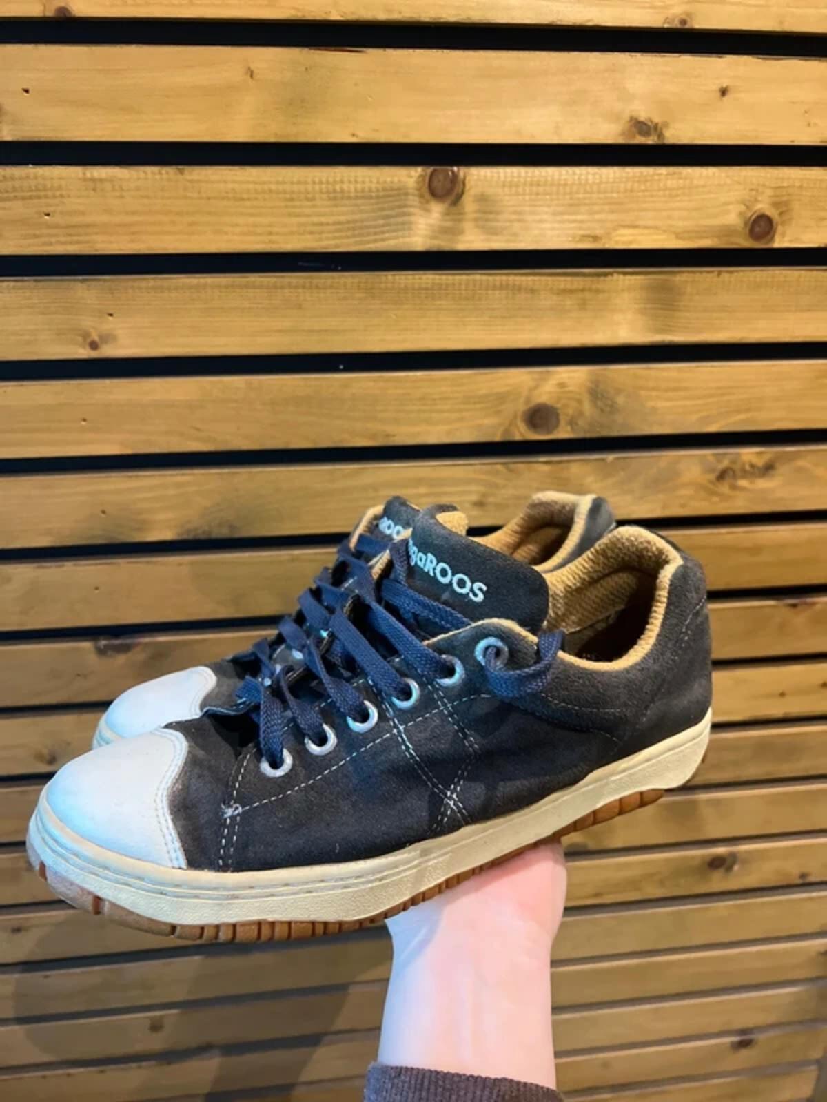 Vintage KangaRoos Grey Suede Trainers UK9.5